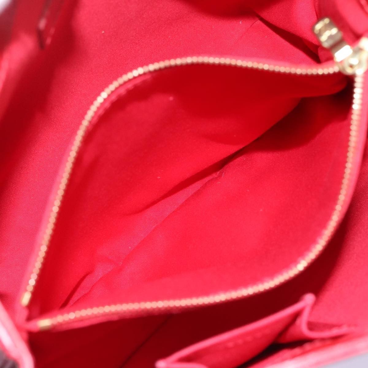 Louis Vuitton Louis Vuitton Mandara Handbag Epi Leather Size ONE SIZE - 20 Thumbnail