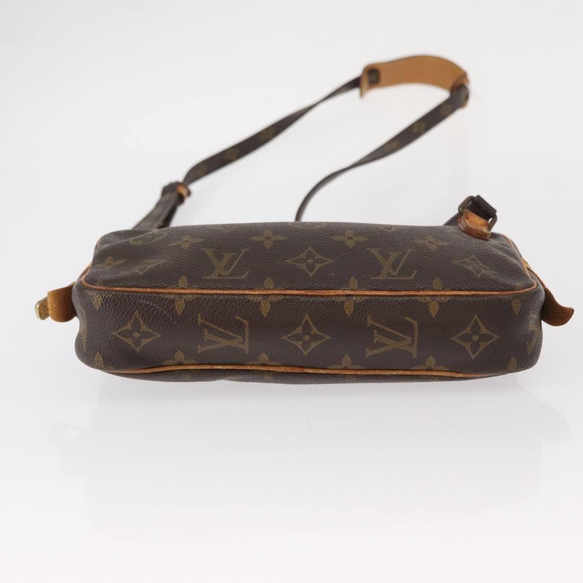 Louis Vuitton Louis Vuitton Pochette Marly Bandouliere Monogram Canvas Size ONE SIZE - 18 Thumbnail