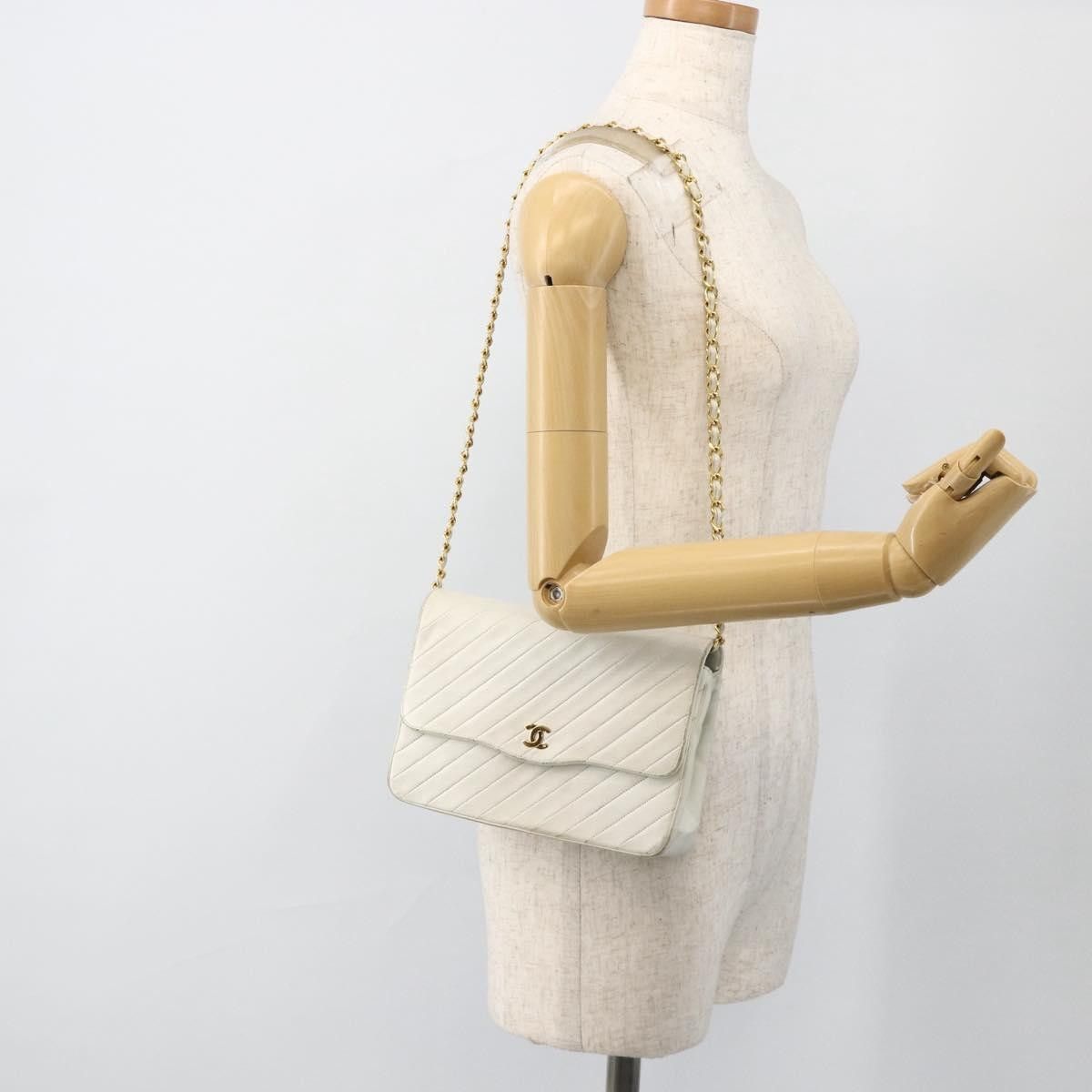 Chanel Chanel Matelasse Chain Leather Size ONE SIZE - 21 Thumbnail