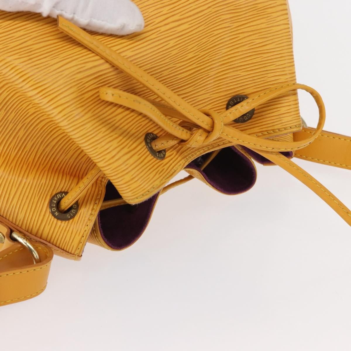 Louis Vuitton Louis Vuitton Noe Epi Leather Size ONE SIZE - 14 Thumbnail