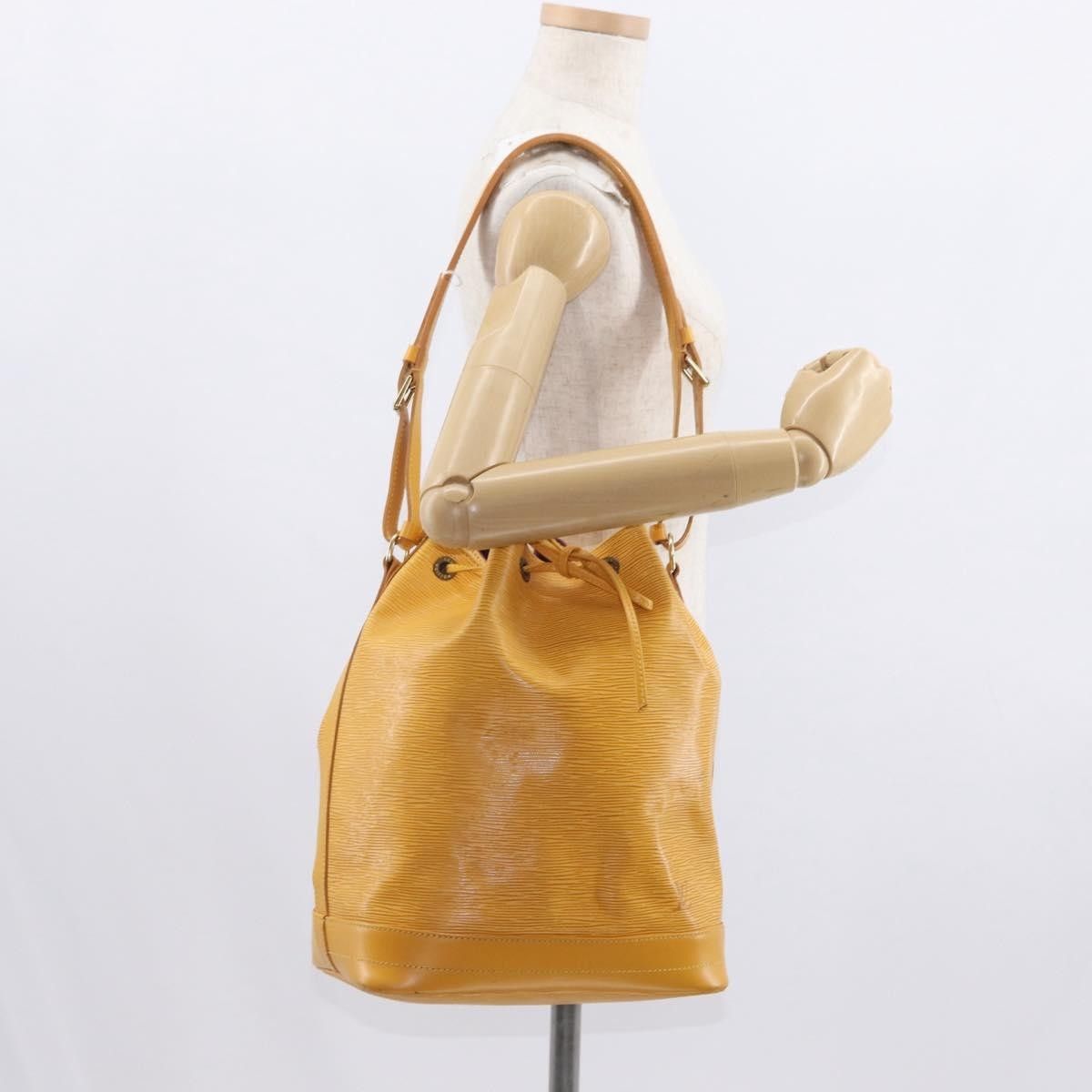 Louis Vuitton Louis Vuitton Noe Epi Leather Size ONE SIZE - 13 Thumbnail