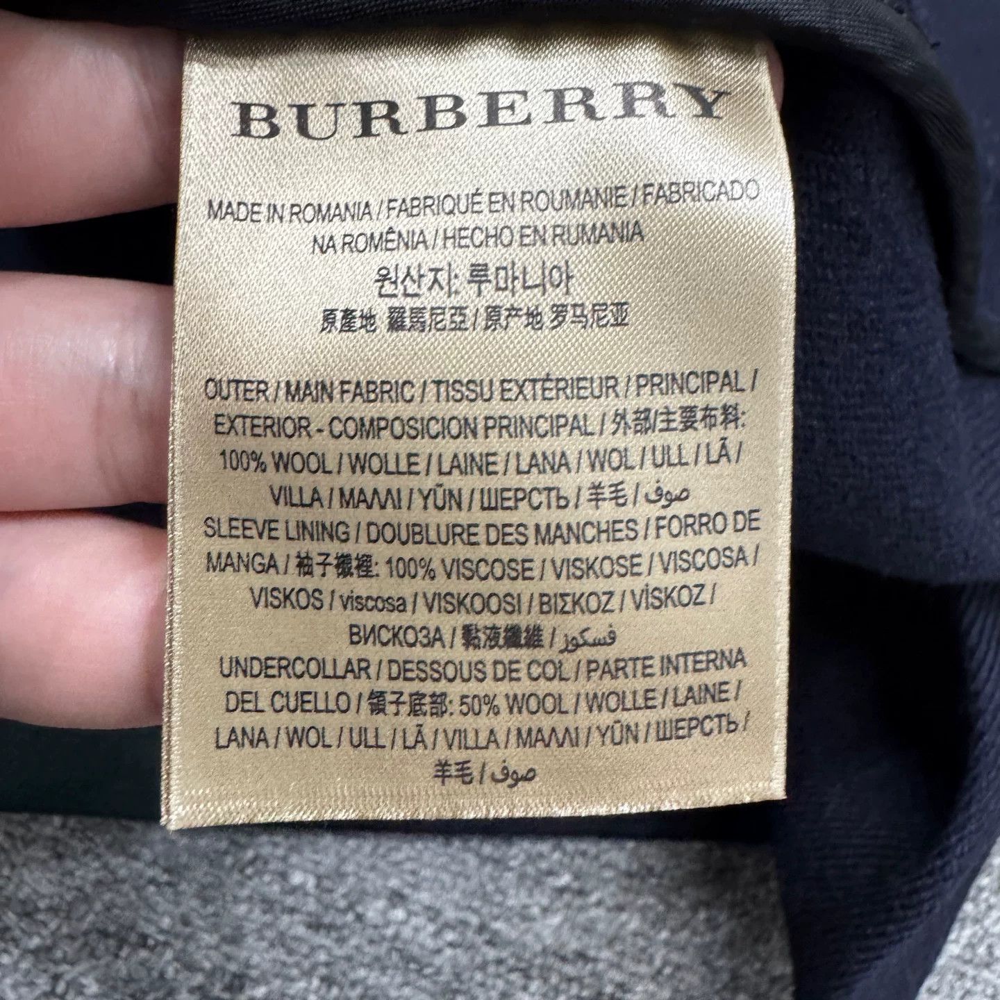 Burberry Burberry Tartan Wool Heavy Coat Size M Size US M / EU 48-50 / 2 - 5 Thumbnail