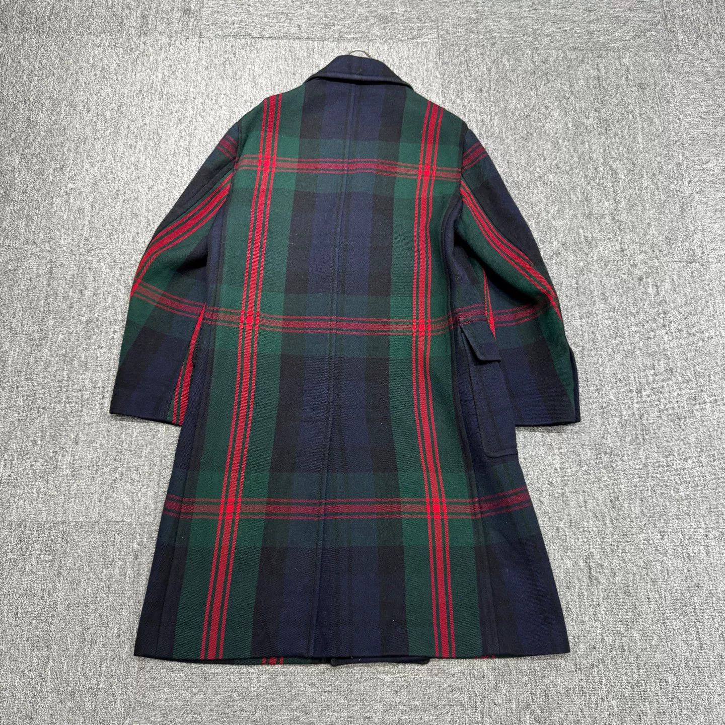 Burberry Burberry Tartan Wool Heavy Coat Size M Size US M / EU 48-50 / 2 - 7 Thumbnail