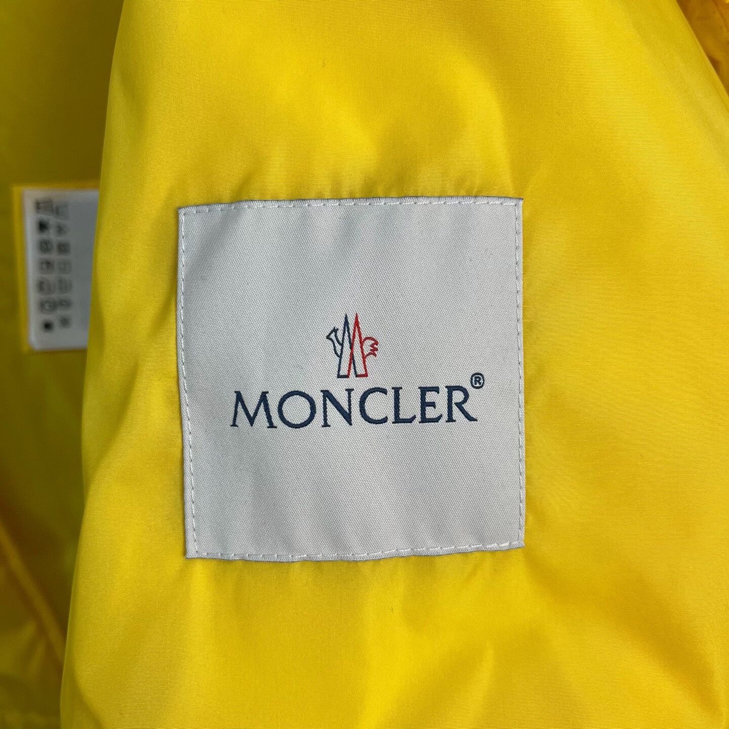 Moncler Moncler Logo Windbreaker Jacket Size M Size US M / EU 48-50 / 2 - 4 Thumbnail