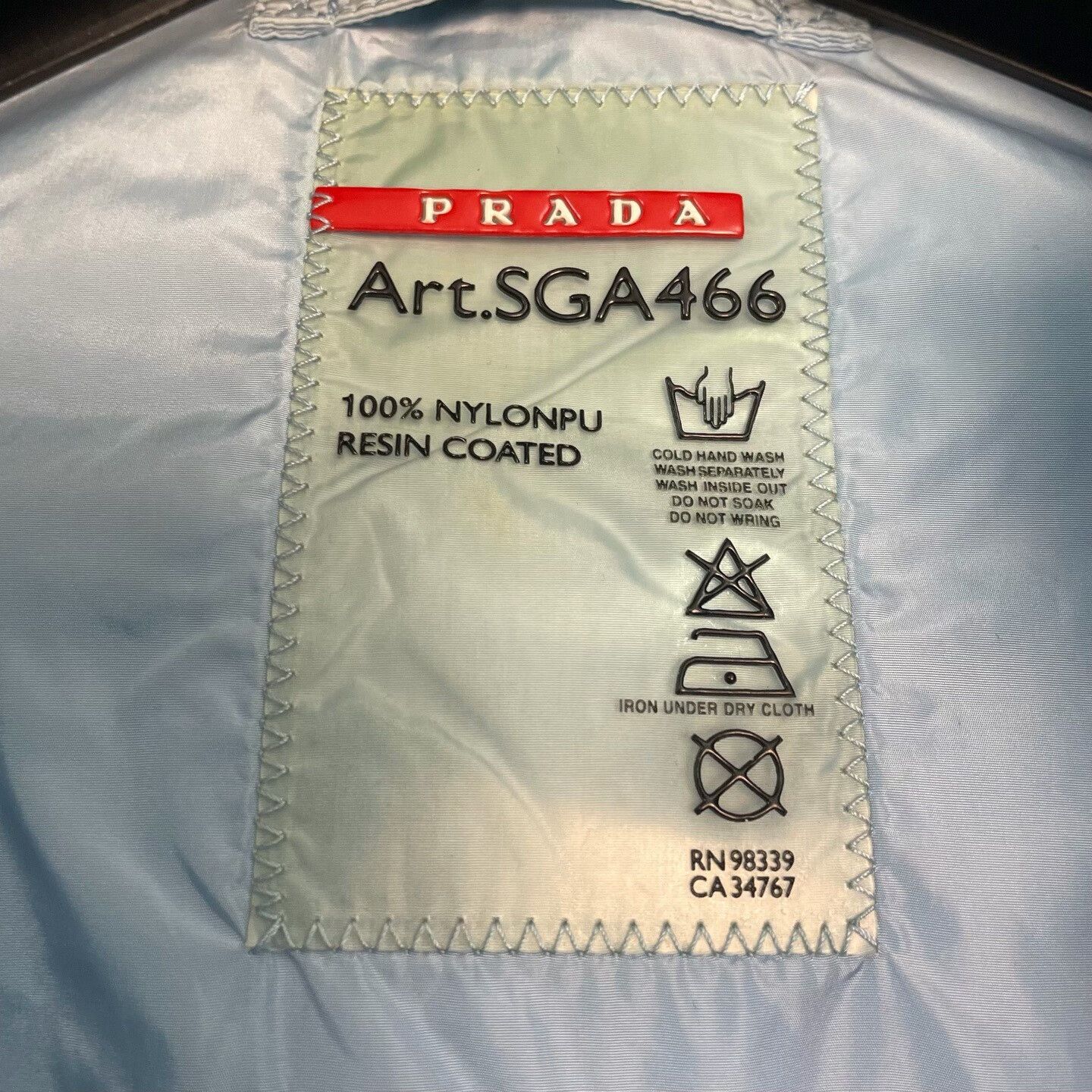 Prada Prada Logo Nylon Hooded Jacket Size M Size US M / EU 48-50 / 2 - 4 Thumbnail
