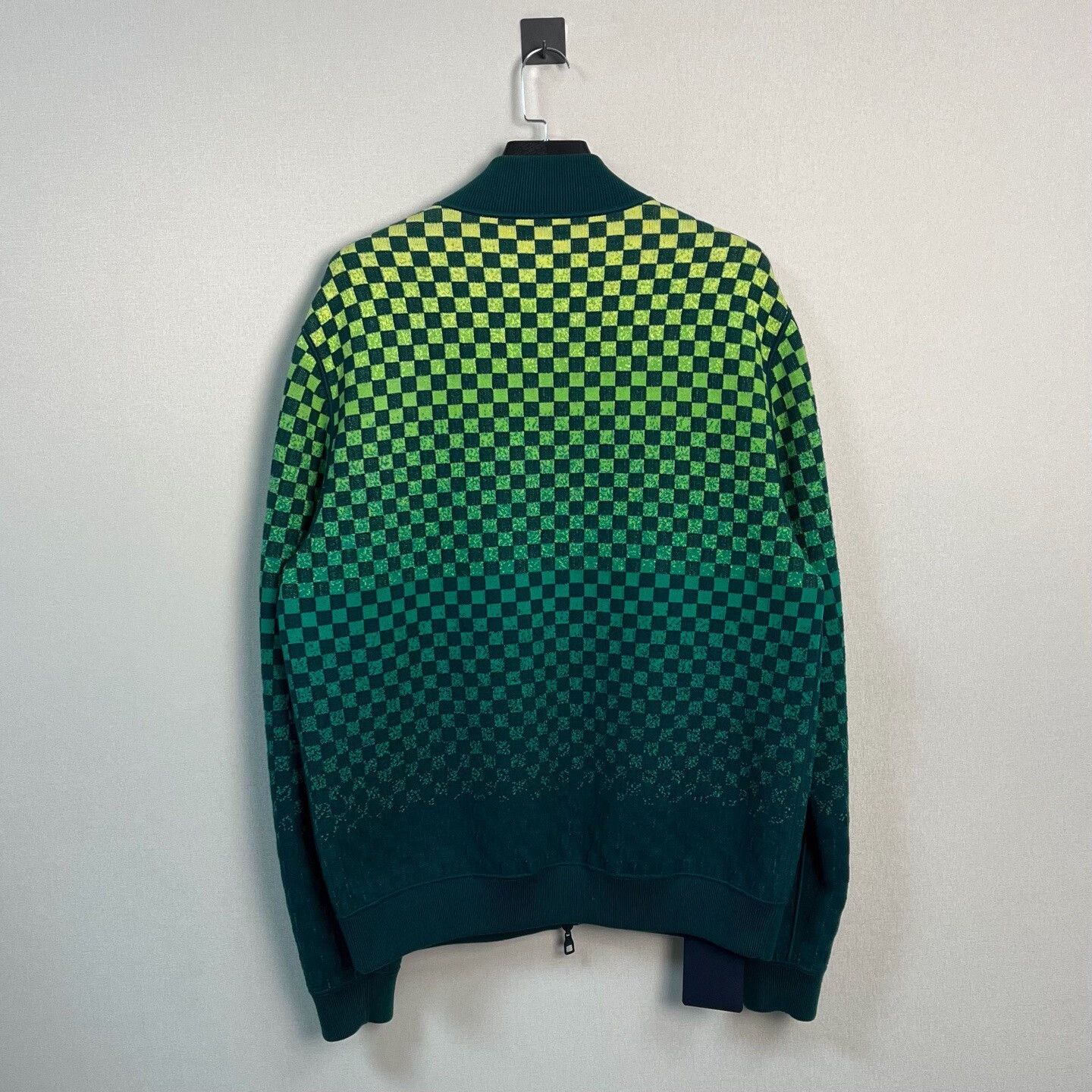 Louis Vuitton Louis Vuitton Reversible Checkerboard Bomber Jacket Size XL Size US XL / EU 56 / 4 - 3 Thumbnail