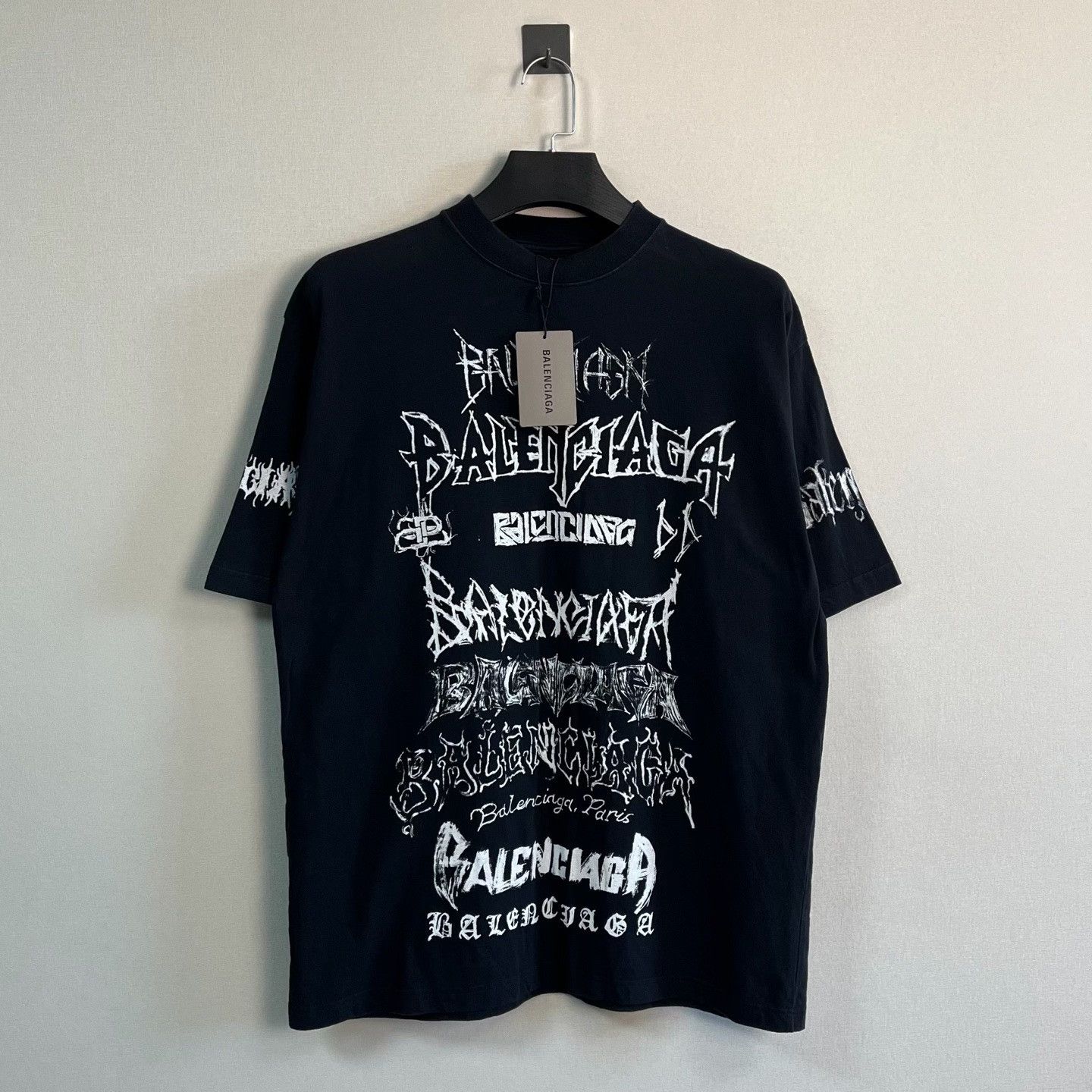 Balenciaga Balenciaga Graffiti Logo T-Shirt Size S Size US S / EU 44-46 / 1 - 2 Thumbnail