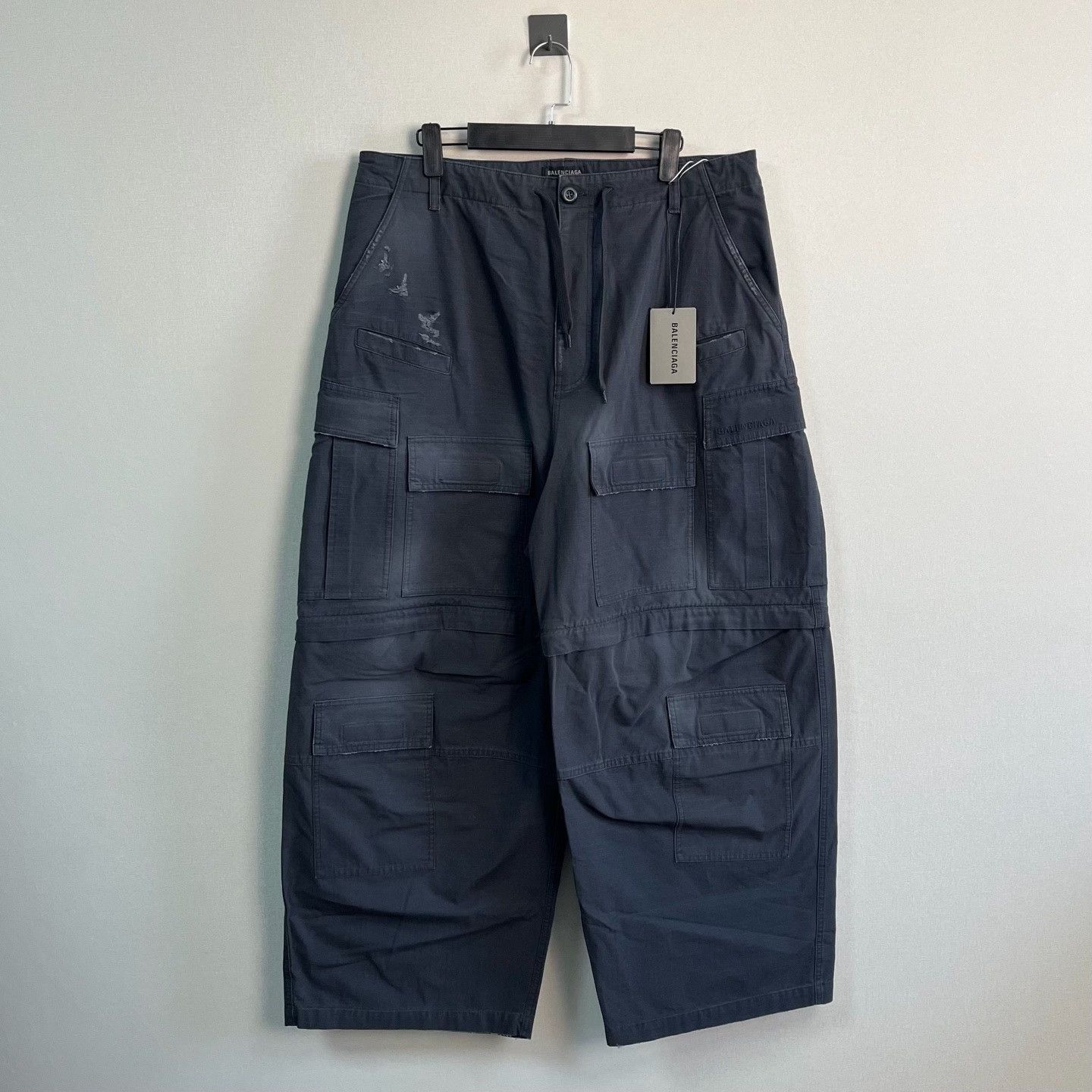 Balenciaga Balenciaga Washed Cargo Pants Size XXS Size US 27 - 2 Thumbnail