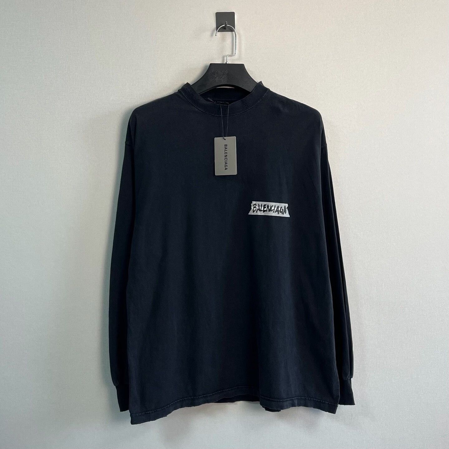 Balenciaga Balenciaga Logo Tape Long Sleeve T-Shirt Size S Size US S / EU 44-46 / 1 - 2 Thumbnail