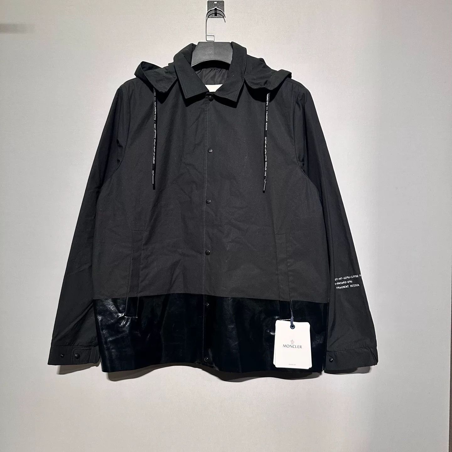 Moncler Moncler Genius x Fragment Logo Hooded Jacket Size XL Size US XL / EU 56 / 4 - 3 Thumbnail