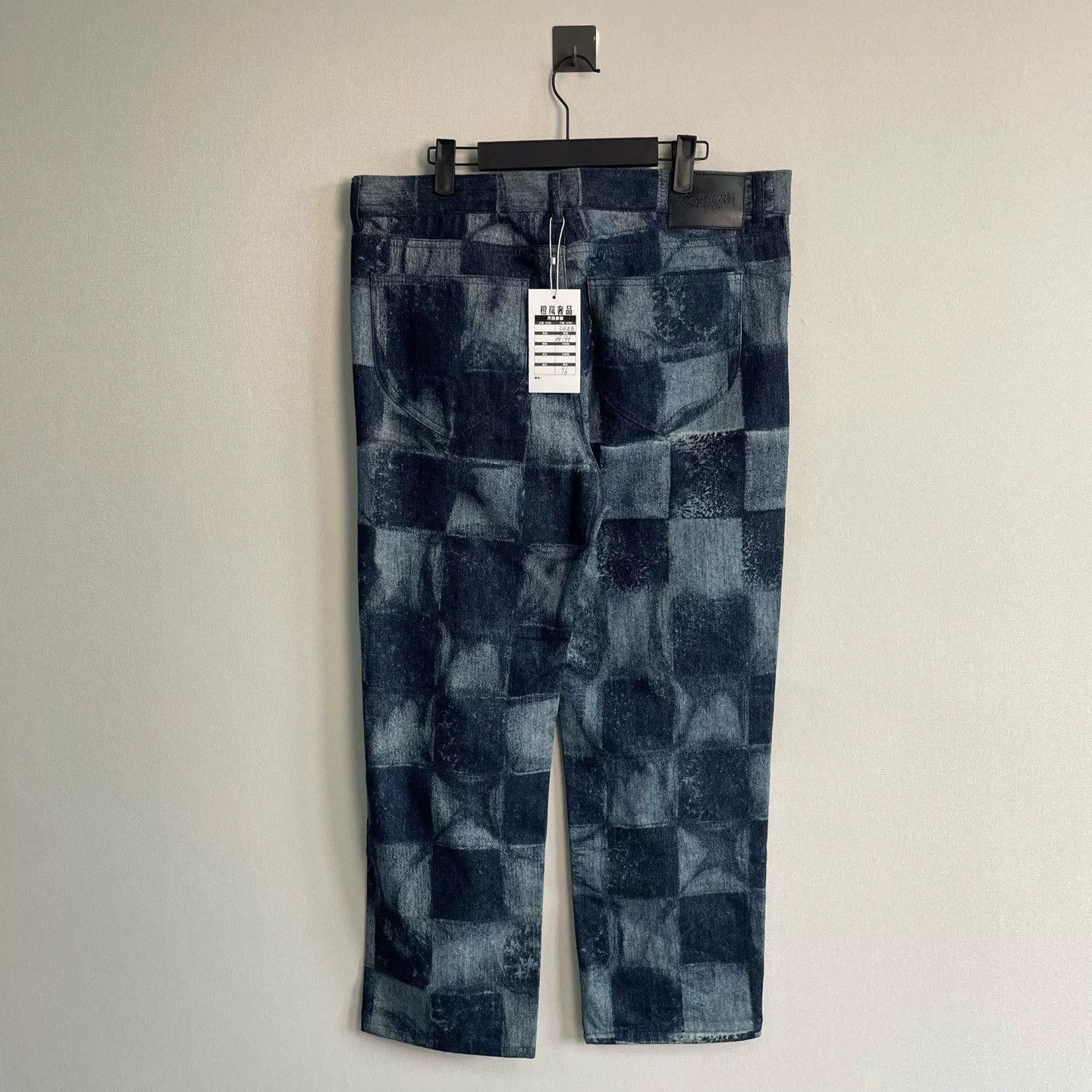 Louis Vuitton Louis Vuitton Checkered Denim Jeans Size 34 Size US 34 / EU 50 - 2 Thumbnail