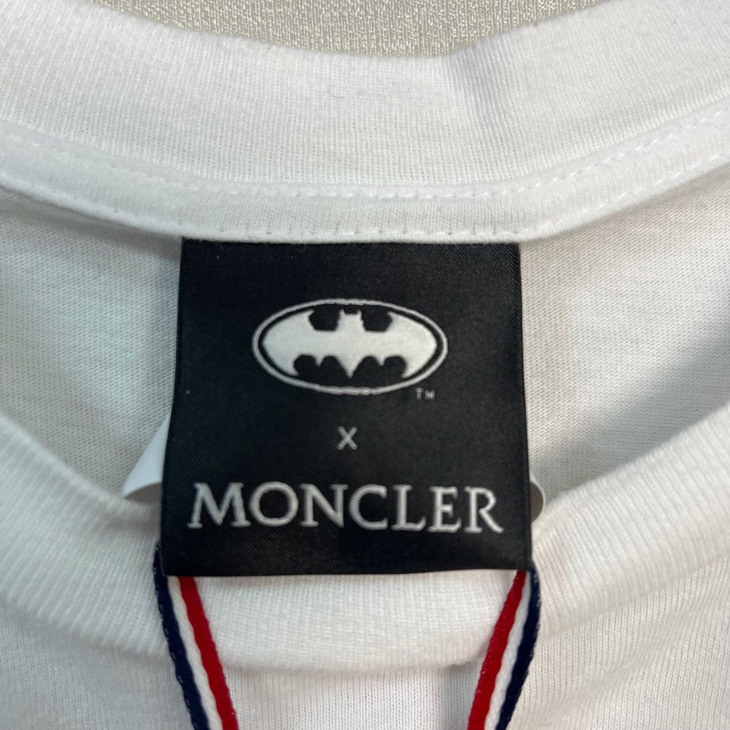 Moncler Moncler x Batman Graphic T-Shirt Size M Size US M / EU 48-50 / 2 - 4 Thumbnail