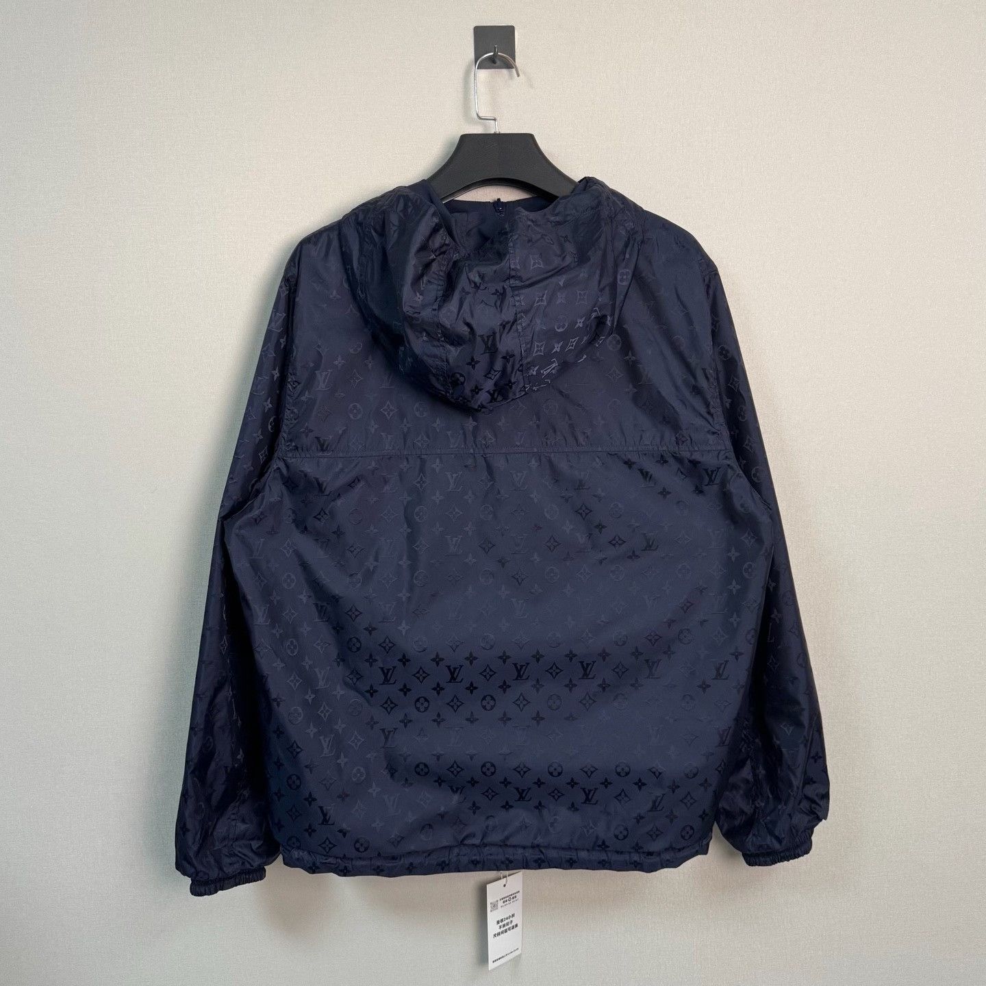 Louis Vuitton Louis Vuitton Monogram Reversible Windbreaker Size 54 Size US L / EU 52-54 / 3 - 3 Thumbnail