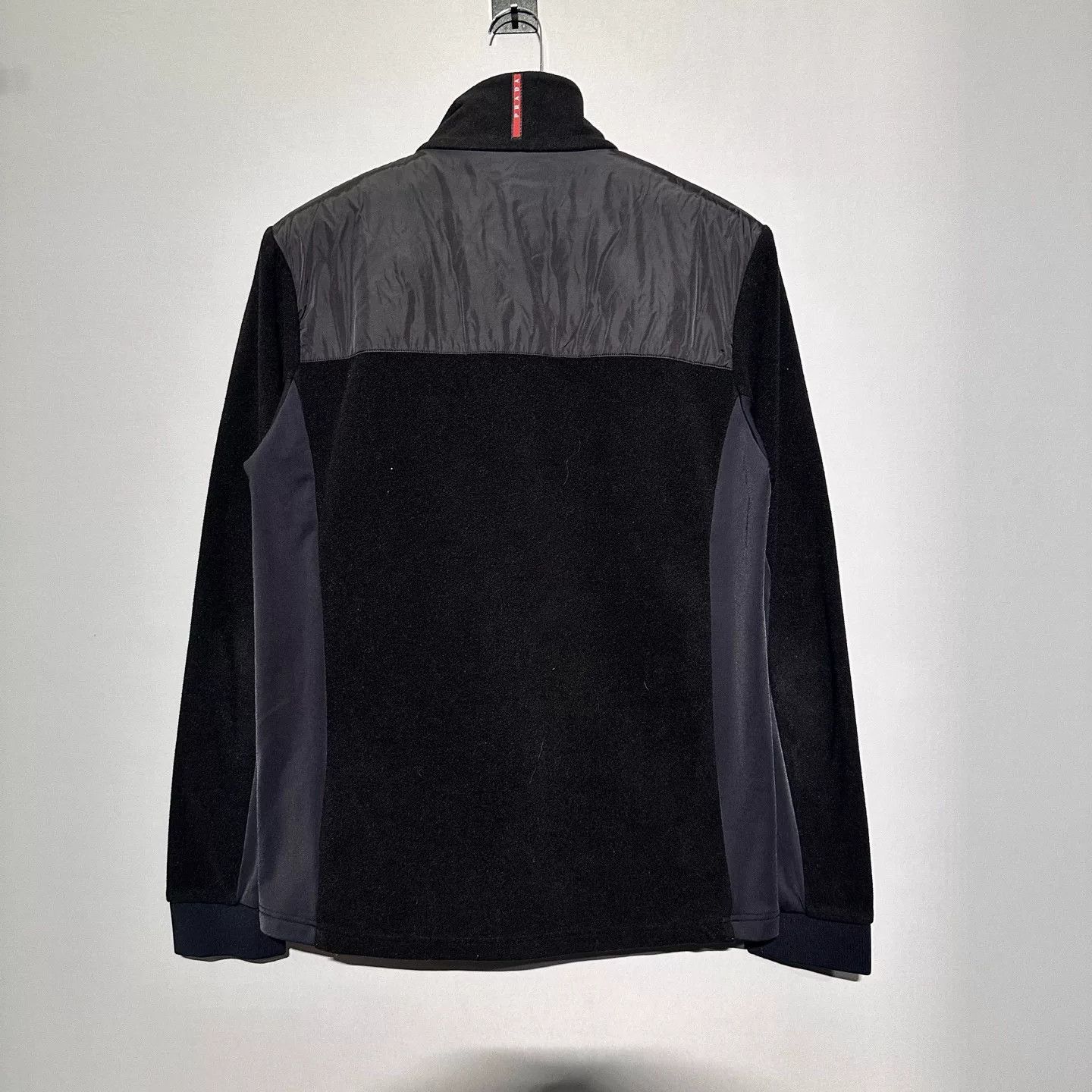 Prada Prada Triangle Logo Fleece Light Jacket Size XL Size US XL / EU 56 / 4 - 3 Thumbnail