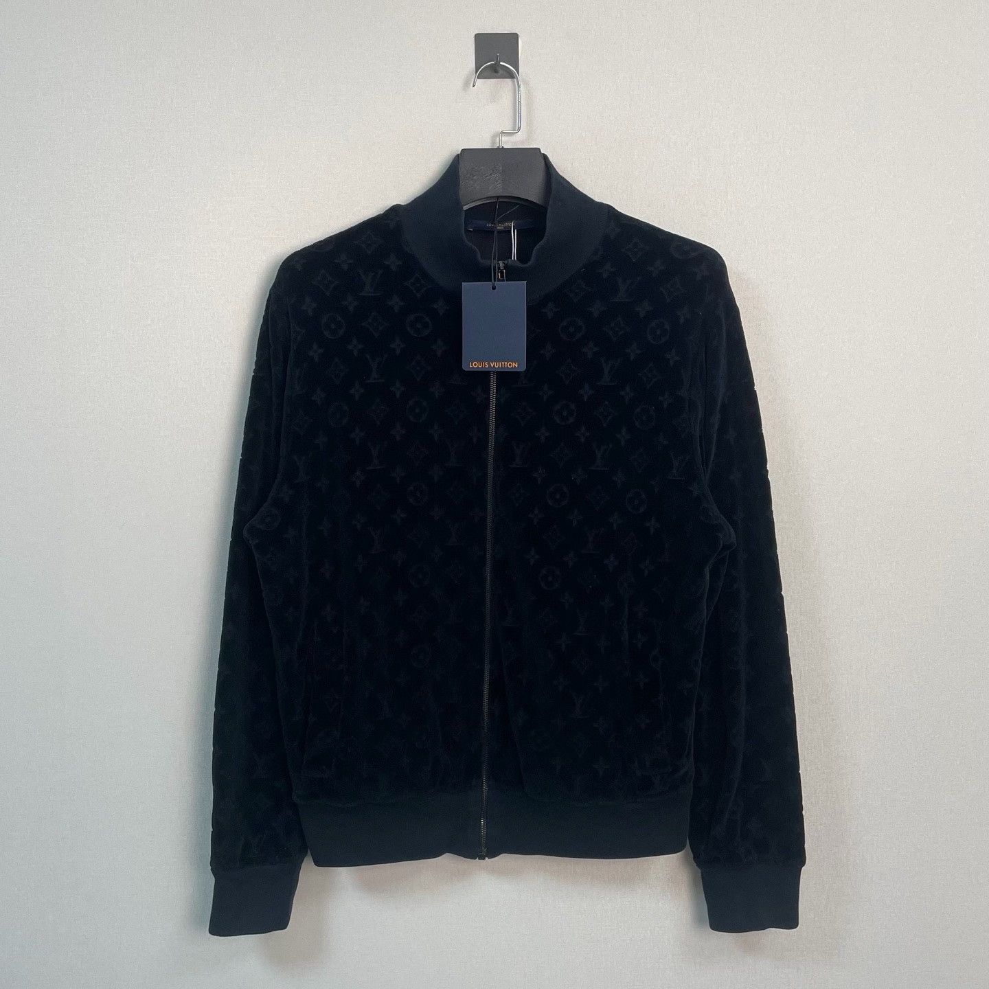 Louis Vuitton Louis Vuitton Monogram Velour Zip Jacket Size XL Size US XL / EU 56 / 4 - 2 Thumbnail