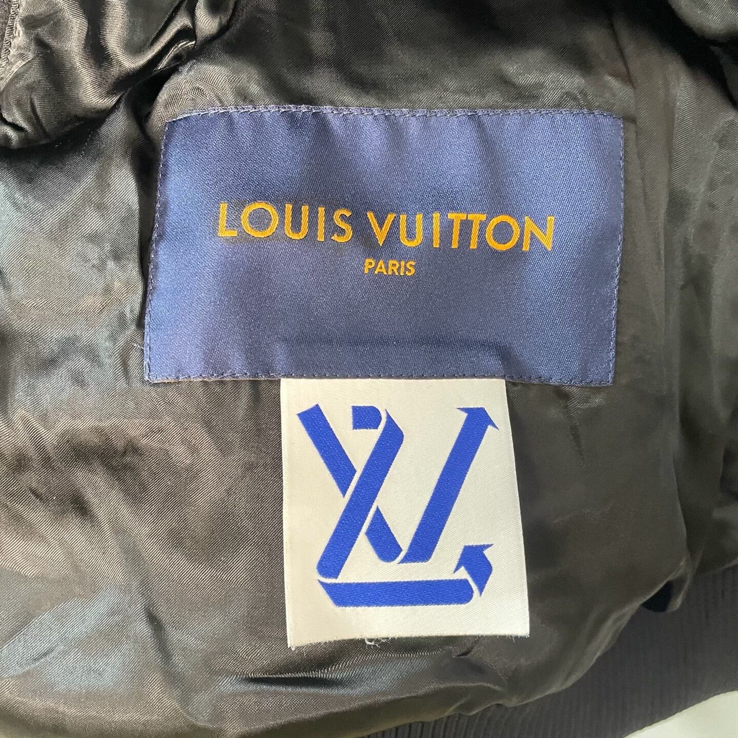 Louis Vuitton Louis Vuitton Clock Varsity Jacket Size M Size US M / EU 48-50 / 2 - 4 Thumbnail