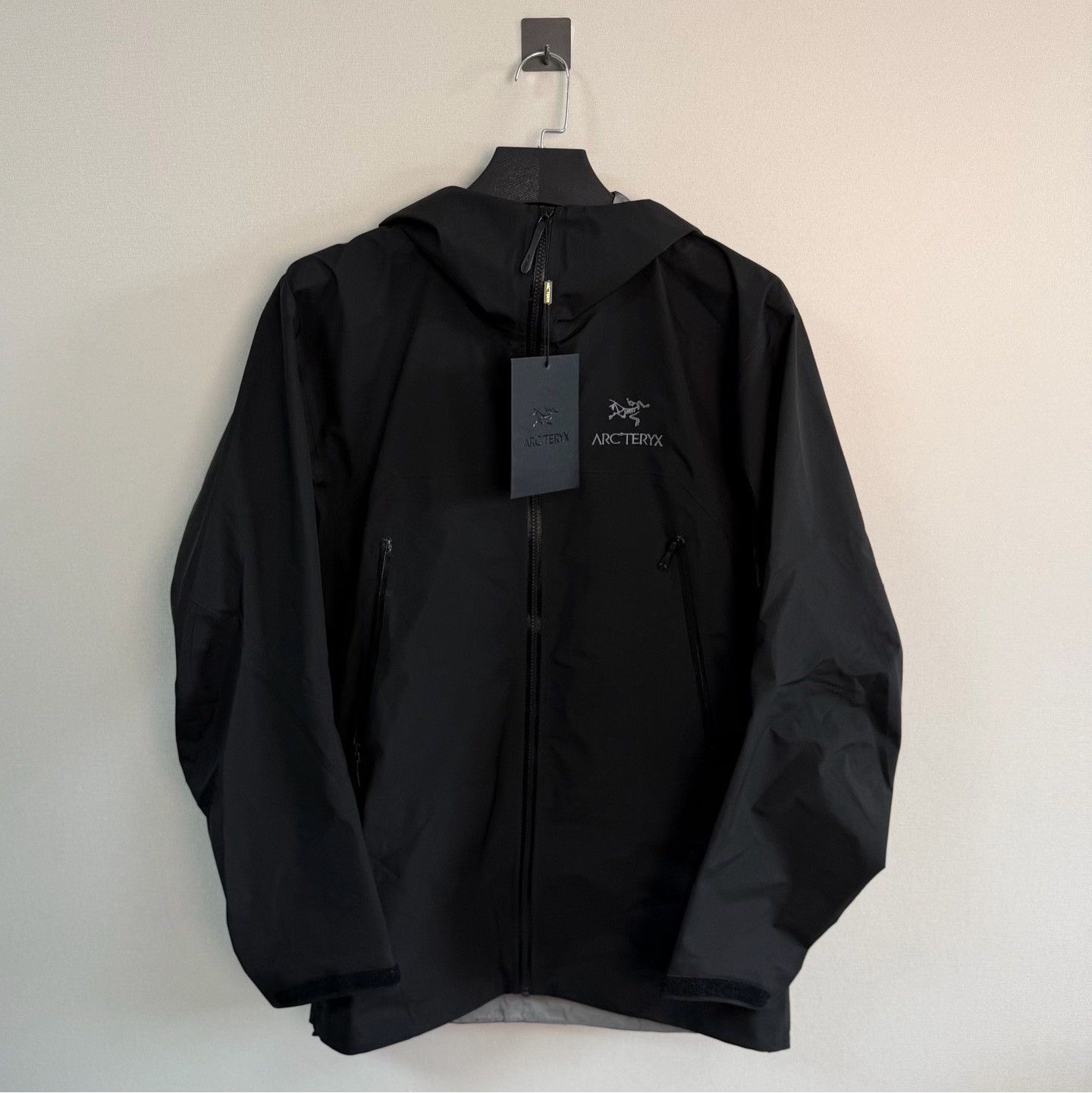 Arc'teryx Arc'teryx Beta Shell Jacket Size M Size US M / EU 48-50 / 2 - 2 Thumbnail