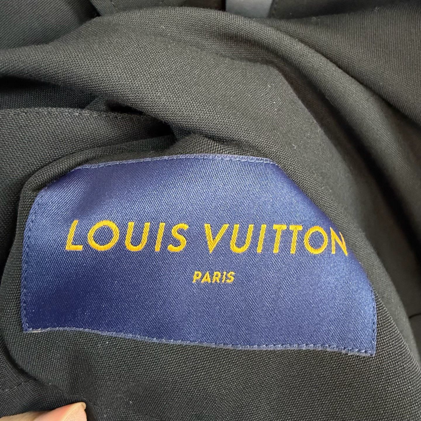 Louis Vuitton Louis Vuitton Flocked Logo Shirt Jacket Size 52 Size US L / EU 52-54 / 3 - 4 Thumbnail