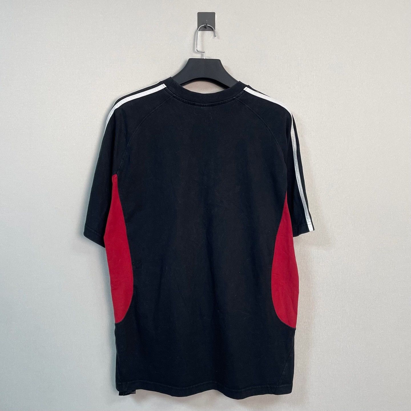 Adidas × Balenciaga Balenciaga x Adidas Logo T-Shirt Size L Size US L / EU 52-54 / 3 - 3 Thumbnail
