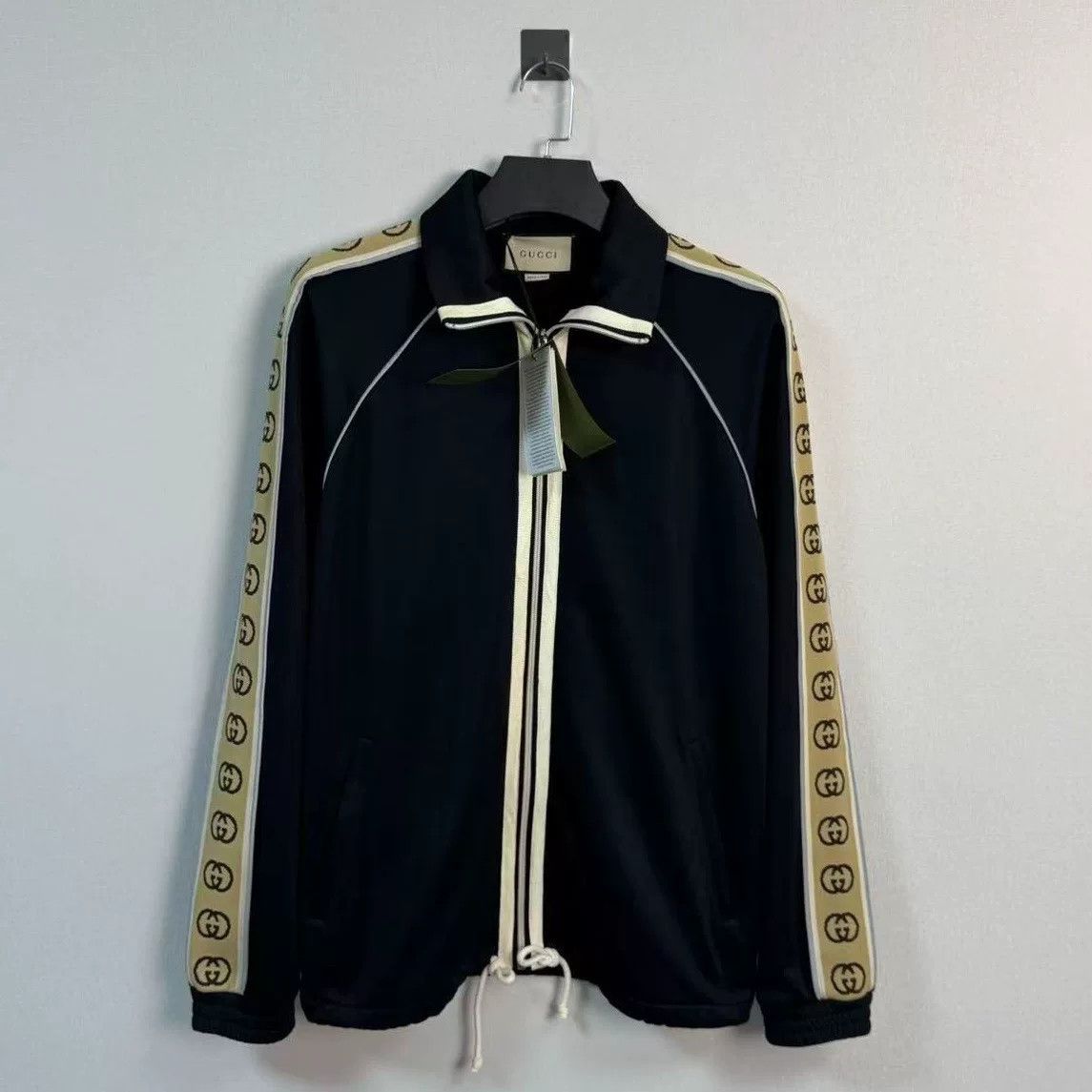Gucci Gucci Logo Tape Track Jacket Size L Size US L / EU 52-54 / 3 - 2 Thumbnail