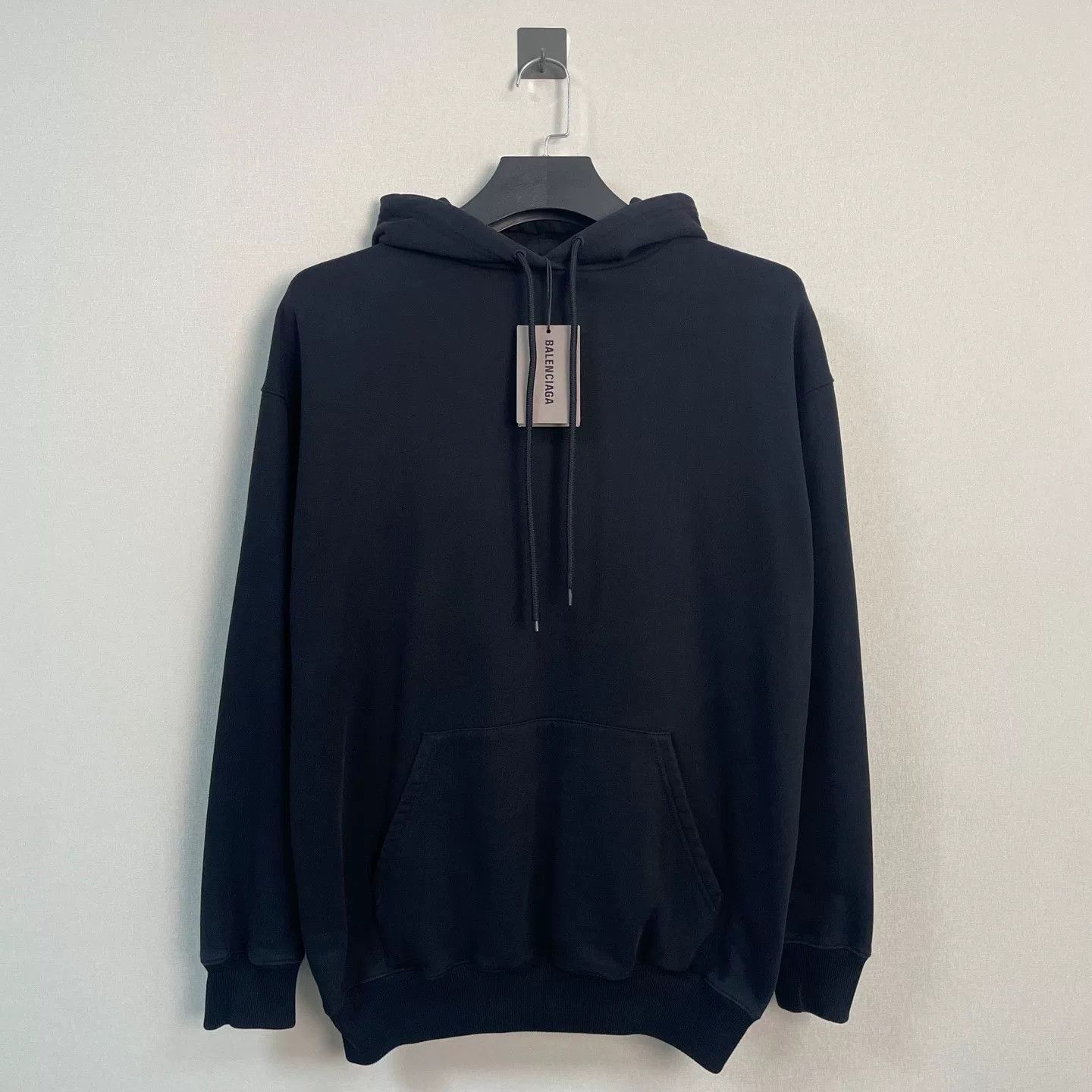 Balenciaga Balenciaga Back Logo Hoodie Size S Size US S / EU 44-46 / 1 - 2 Thumbnail