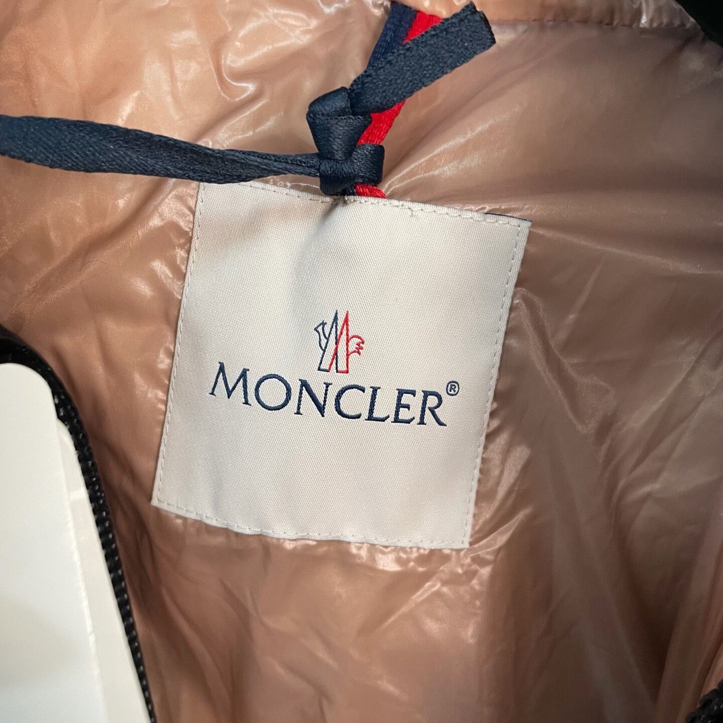 Moncler Moncler Shiny Down Jacket Size L Size US L / EU 52-54 / 3 - 4 Thumbnail