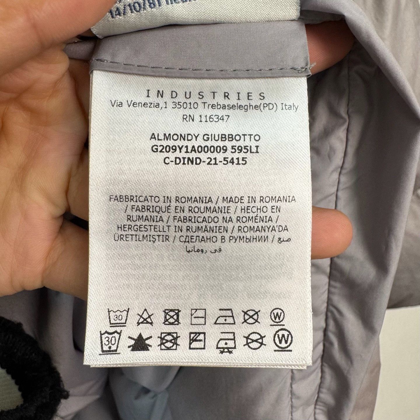 Moncler Moncler x 1017 ALYX 9SM Logo Puffer Jacket Size S Size US S / EU 44-46 / 1 - 5 Thumbnail