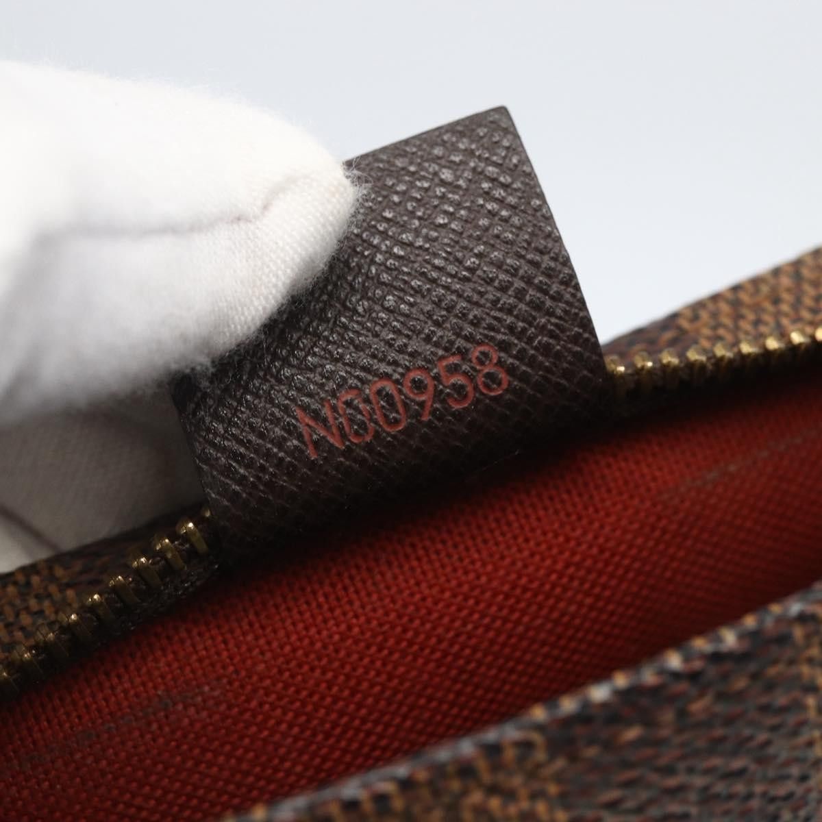 Louis Vuitton Louis Vuitton Trousse Make Up Damier Canvas Size ONE SIZE - 7 Thumbnail