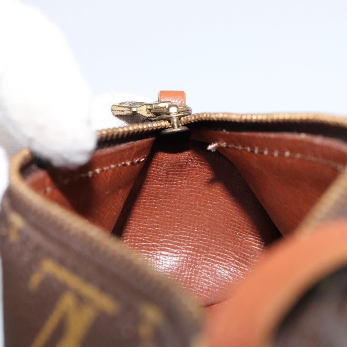 Louis Vuitton Louis Vuitton Papillon Pochette Monogram Canvas Size ONE SIZE - 16 Thumbnail