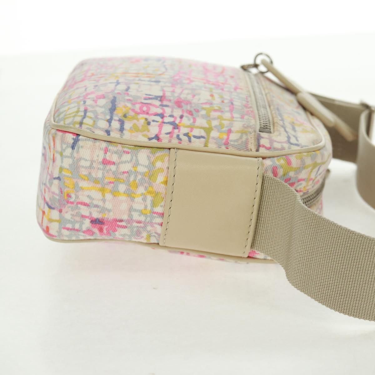 Chanel Chanel Vintage Clover Camera Printed Canvas Size ONE SIZE - 4 Thumbnail