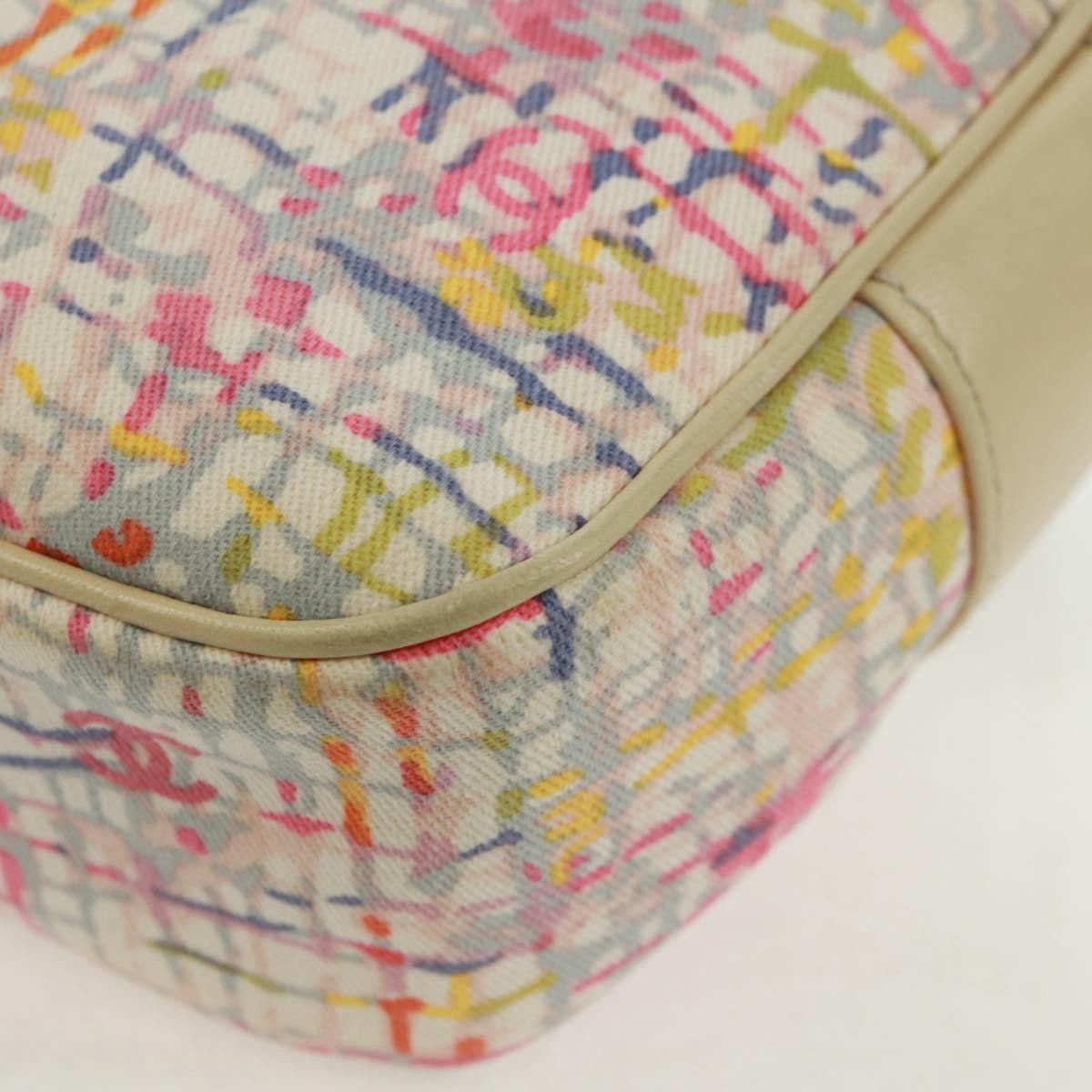 Chanel Chanel Vintage Clover Camera Printed Canvas Size ONE SIZE - 12 Thumbnail