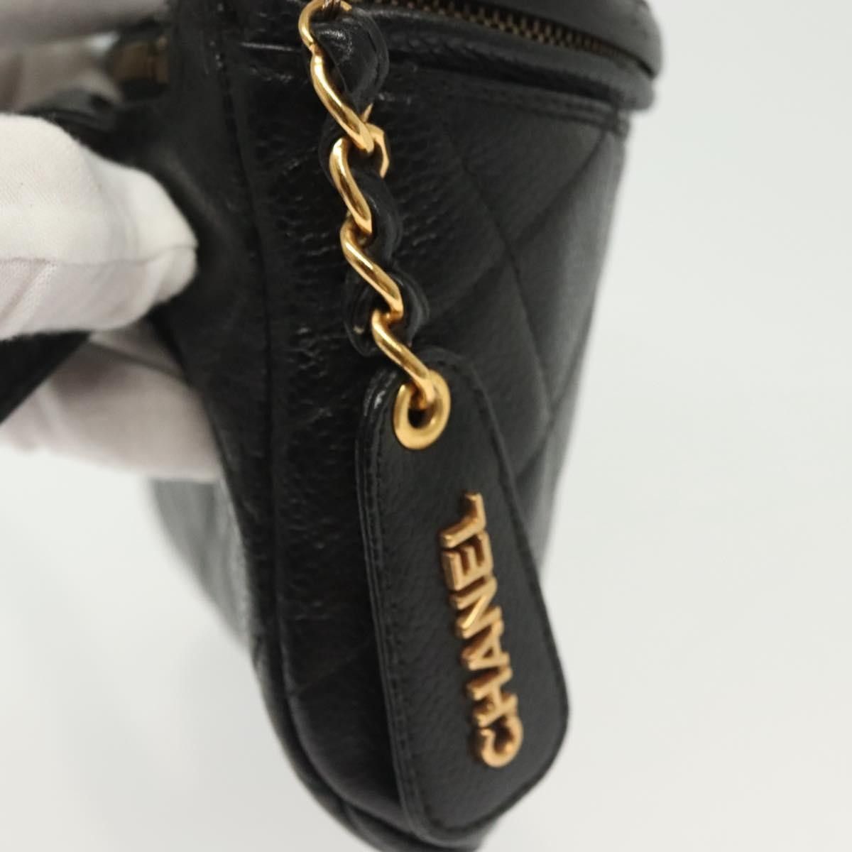 Chanel Chanel Vintage Zip Belt Bag Quilted Caviar Size ONE SIZE - 14 Thumbnail