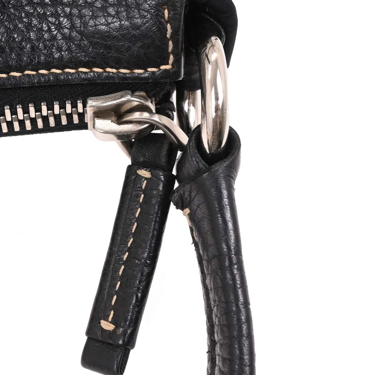 Prada Prada Vintage Shoulder Bag Nylon and Leather Size ONE SIZE - 9 Thumbnail