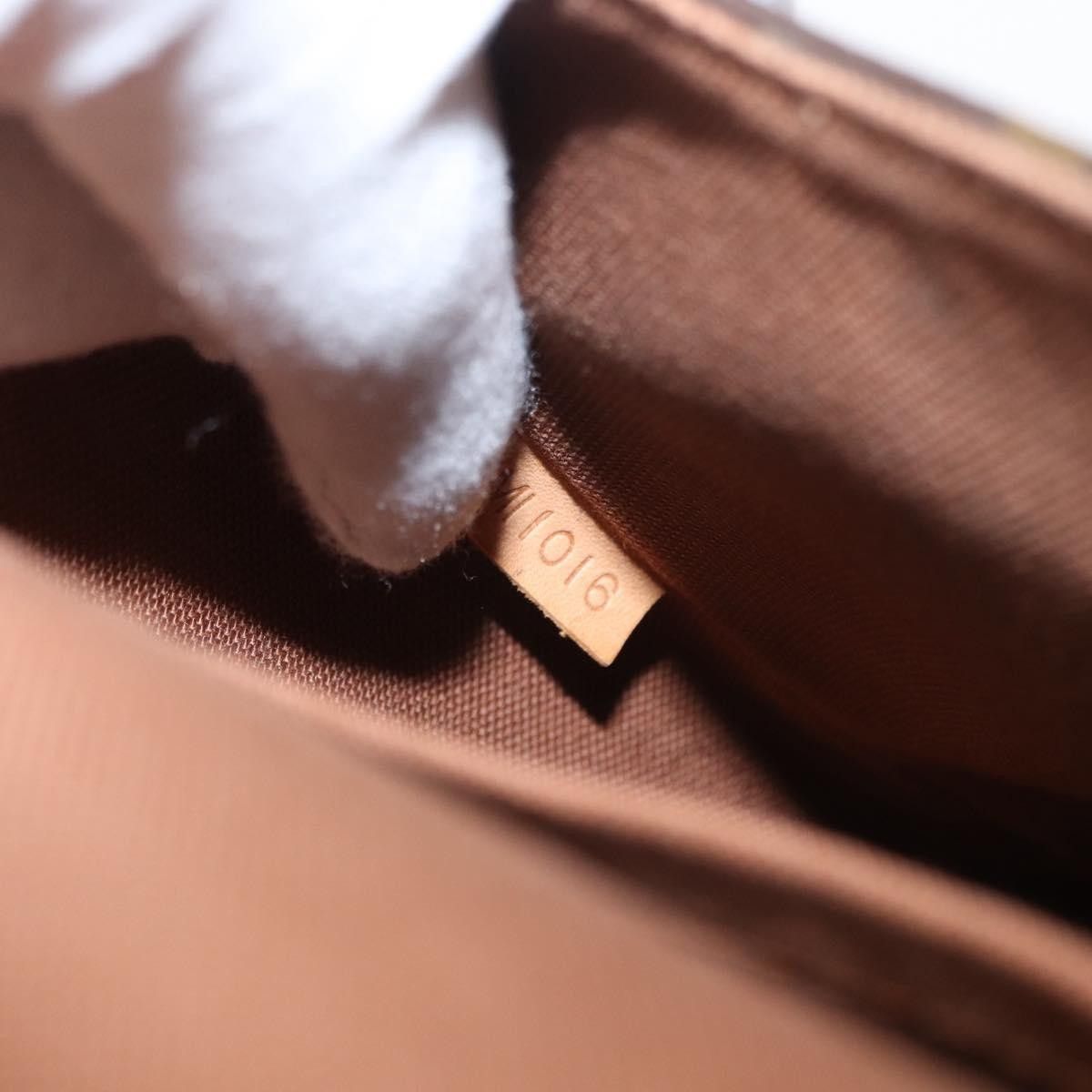 Louis Vuitton Louis Vuitton Bosphore Messenger Bag Monogram Canvas Size ONE SIZE - 7 Thumbnail