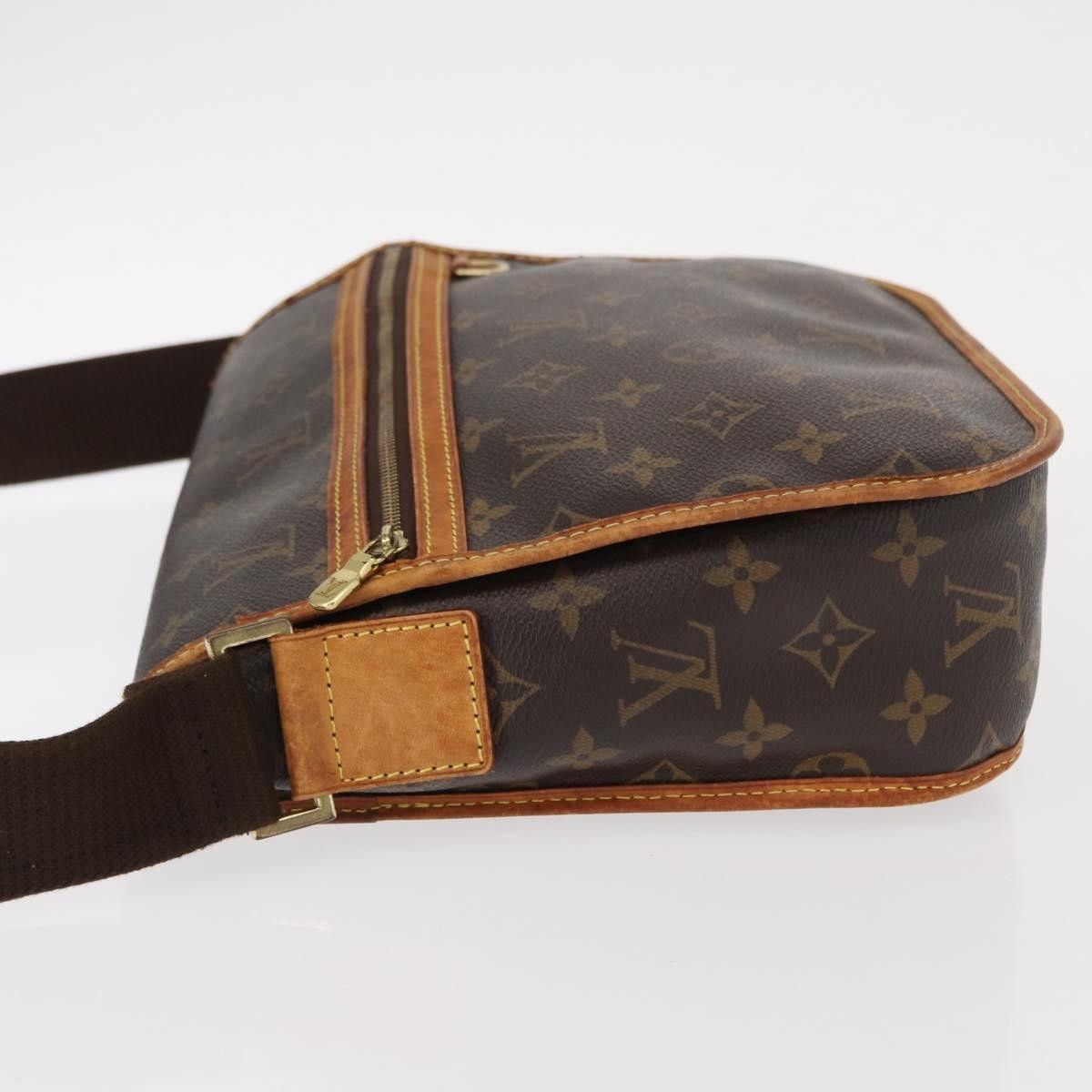 Louis Vuitton Louis Vuitton Bosphore Messenger Bag Monogram Canvas Size ONE SIZE - 4 Thumbnail