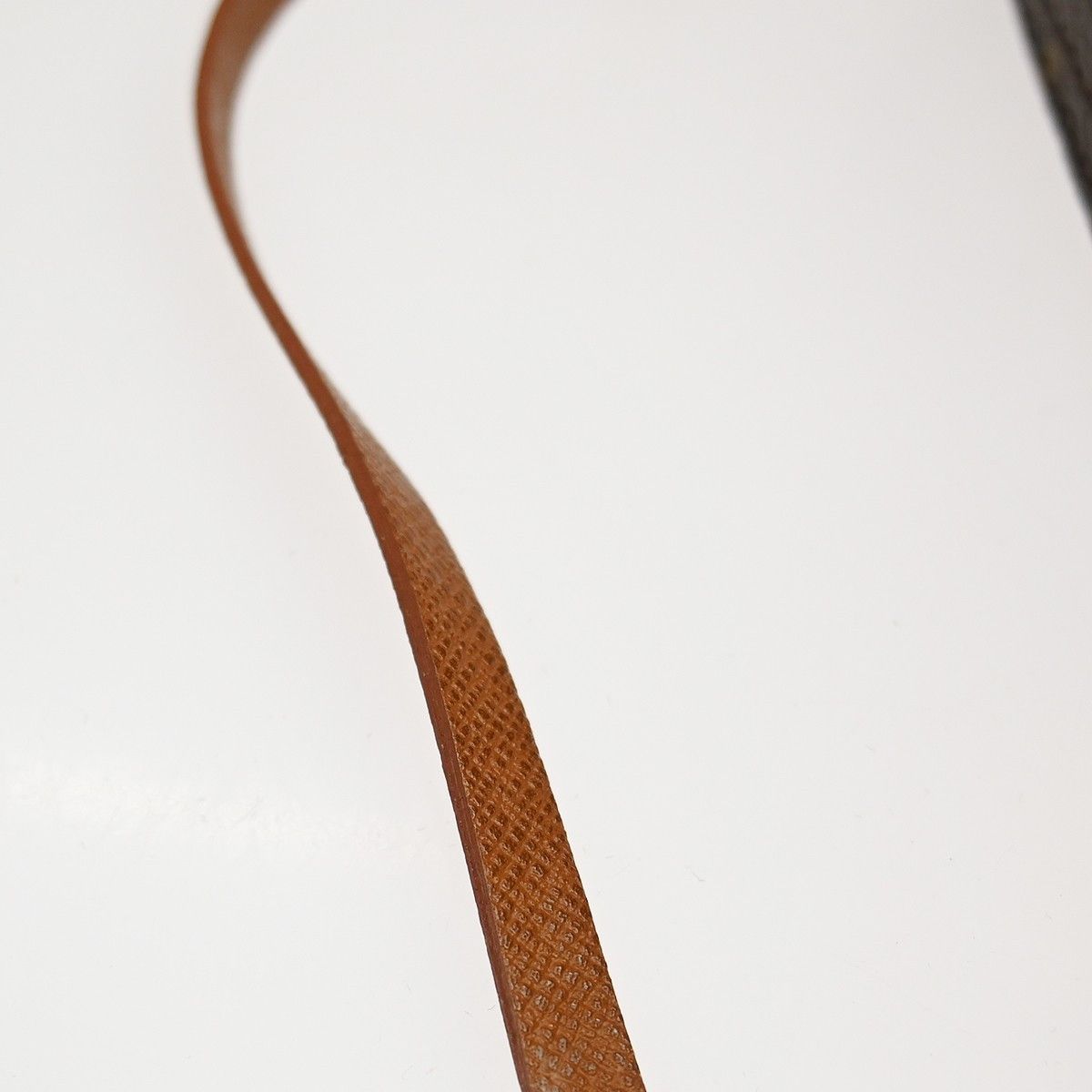 Louis Vuitton Louis Vuitton Papillon Pochette Monogram Canvas Size ONE SIZE - 12 Thumbnail