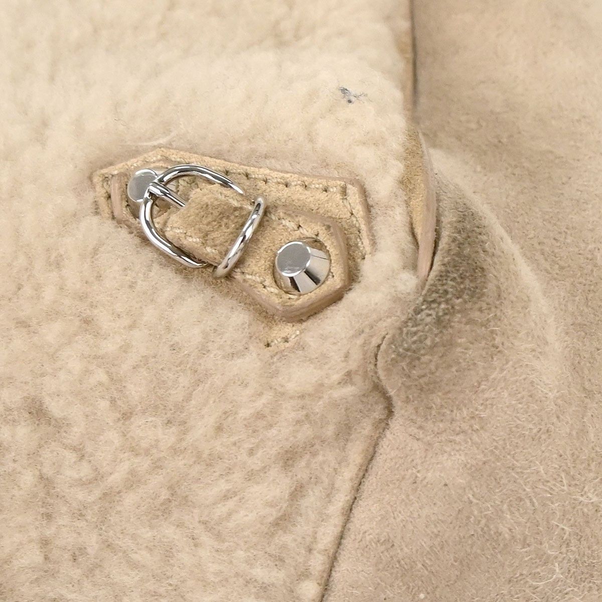 Balenciaga Balenciaga Papier B4 Zip Around Classic Studs Bag Shearling Size ONE SIZE - 6 Thumbnail