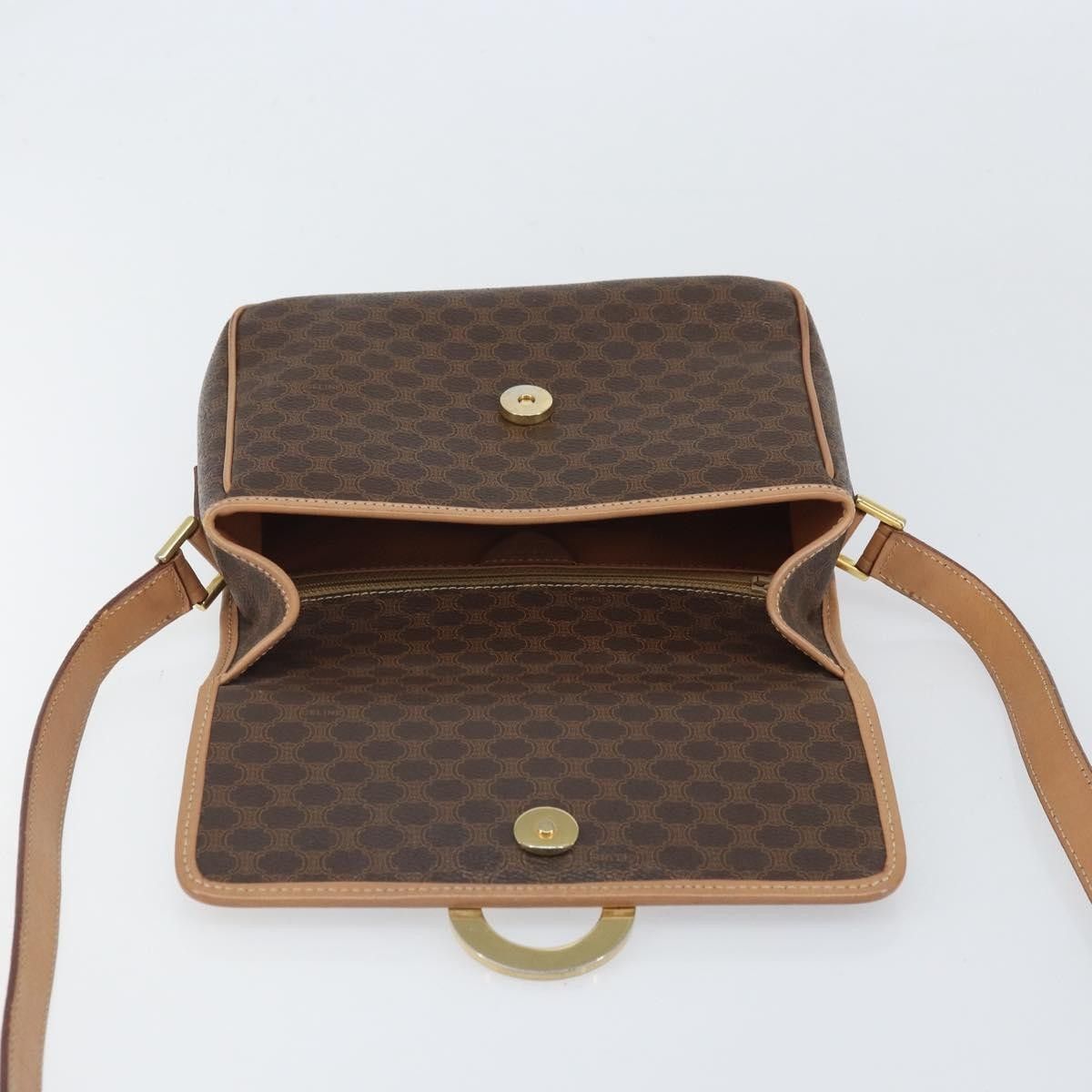 Celine Celine Vintage Macadam Circle Logo Canvas and Leather Size ONE SIZE - 21 Thumbnail