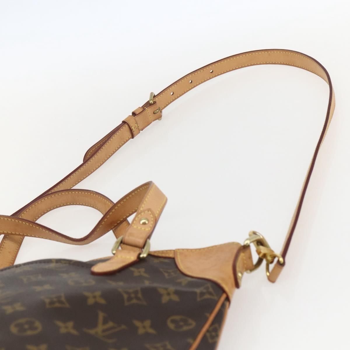 Louis Vuitton Louis Vuitton Odeon Handbag Monogram Canvas Size ONE SIZE - 21 Thumbnail