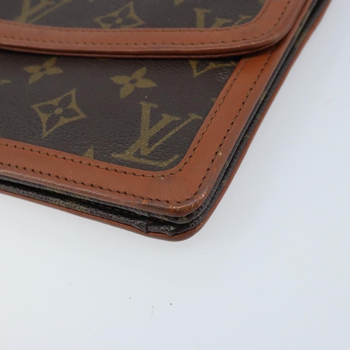 Louis Vuitton Louis Vuitton Dame Pochette Monogram Canvas Size ONE SIZE - 9 Thumbnail