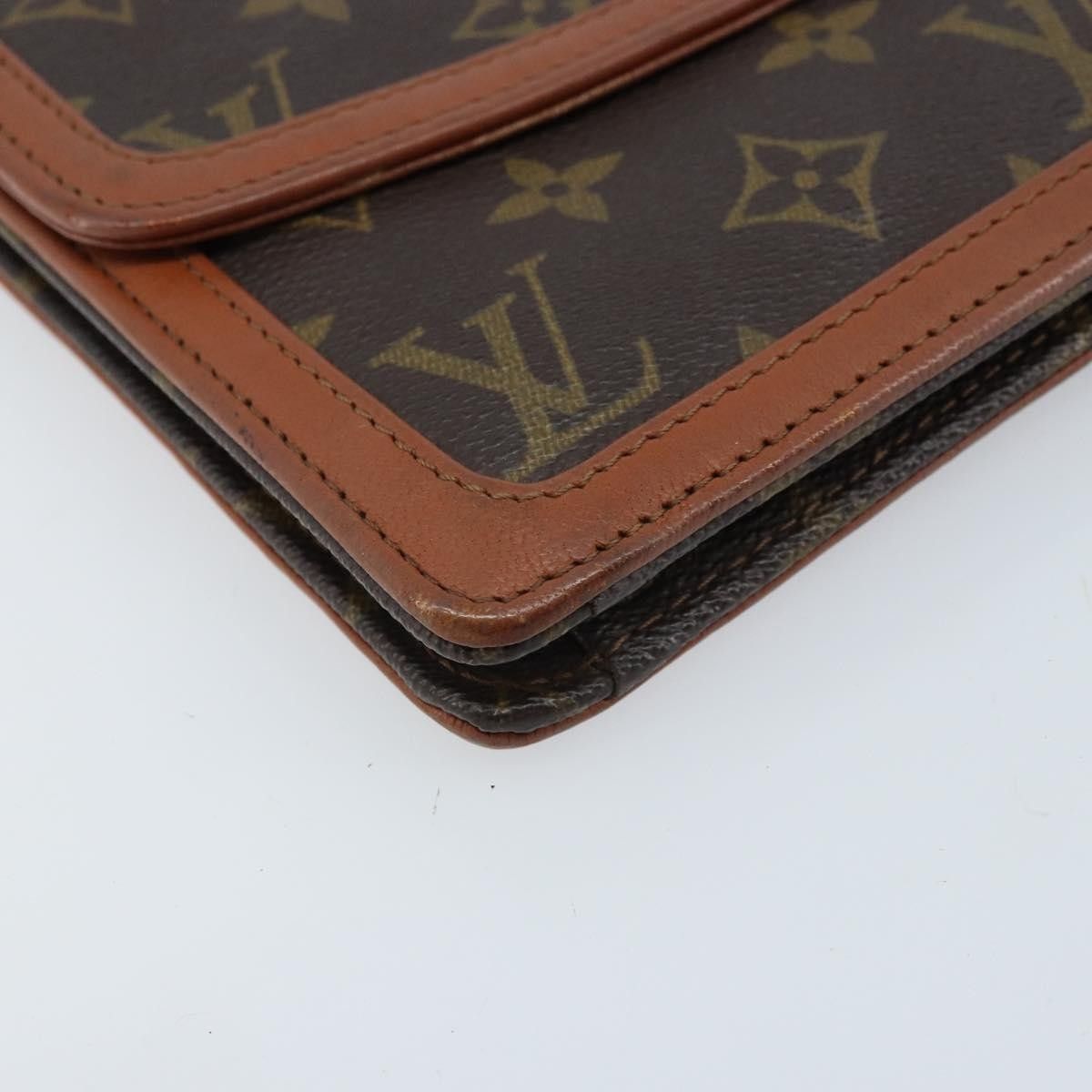 Louis Vuitton Louis Vuitton Dame Pochette Monogram Canvas Size ONE SIZE - 8 Thumbnail