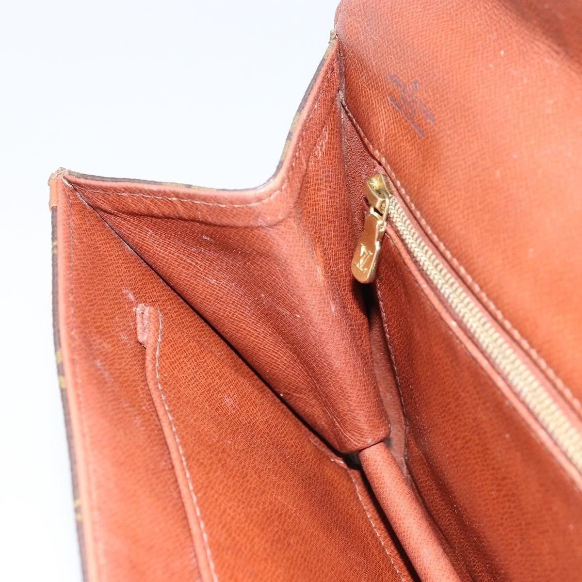 Louis Vuitton Louis Vuitton Dame Pochette Monogram Canvas Size ONE SIZE - 17 Thumbnail