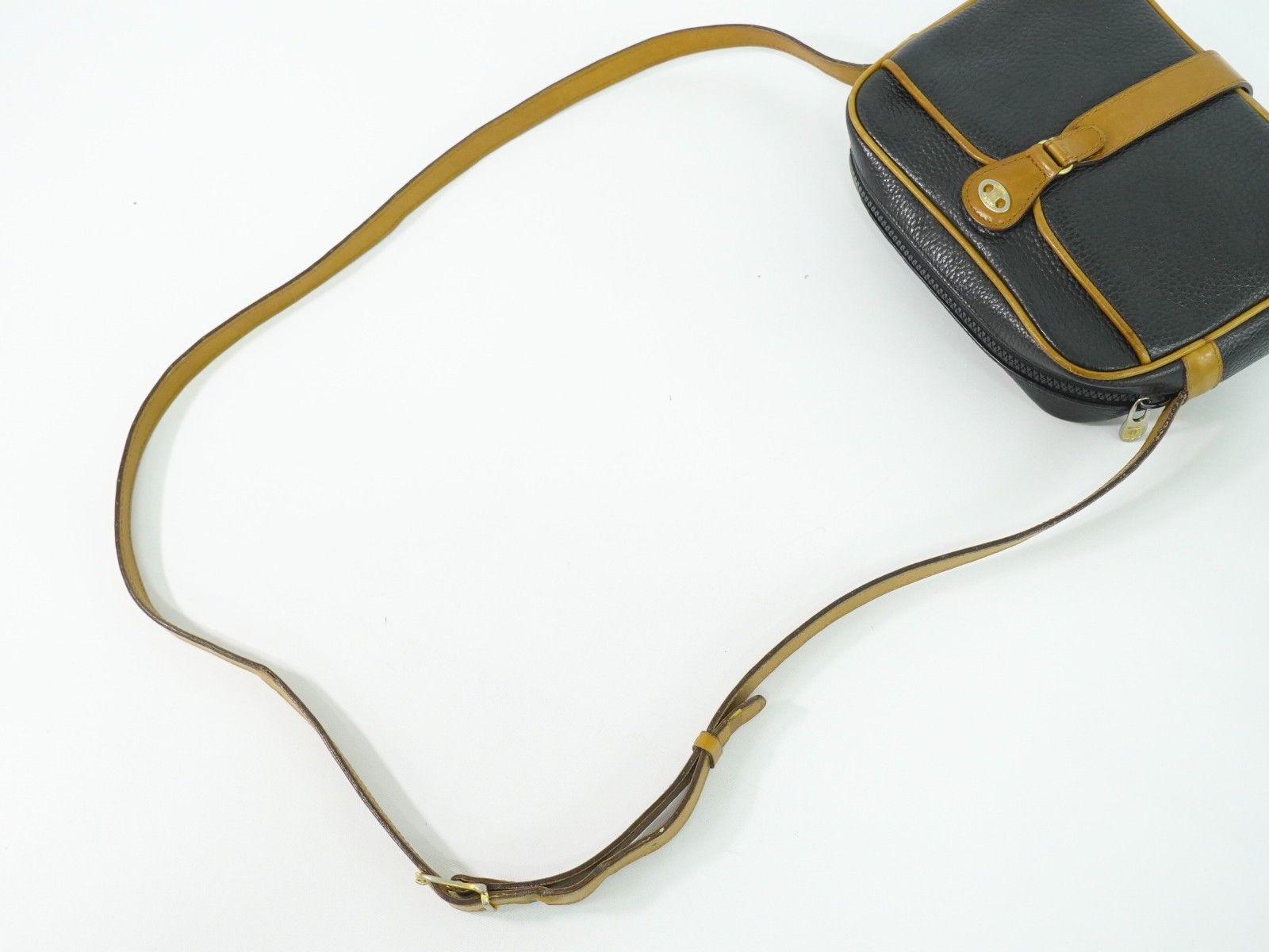 Celine Celine Vintage Shoulder Bag Leather Size ONE SIZE - 6 Thumbnail