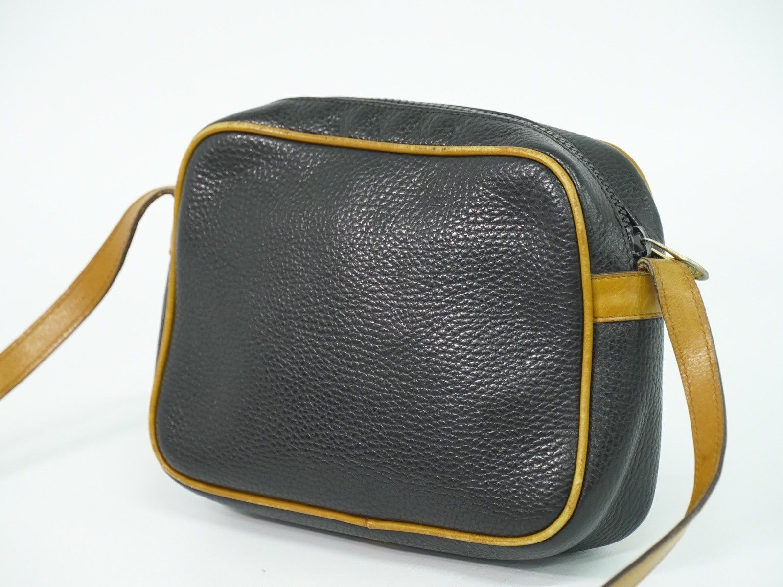 Celine Celine Vintage Shoulder Bag Leather Size ONE SIZE - 2 Thumbnail