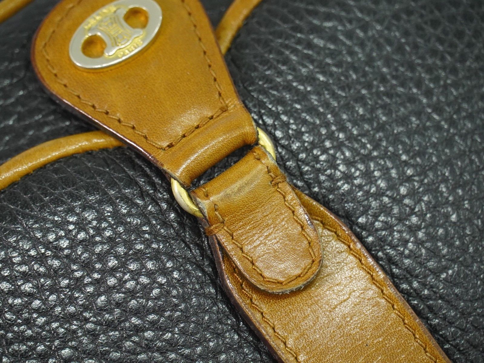 Celine Celine Vintage Shoulder Bag Leather Size ONE SIZE - 9 Thumbnail