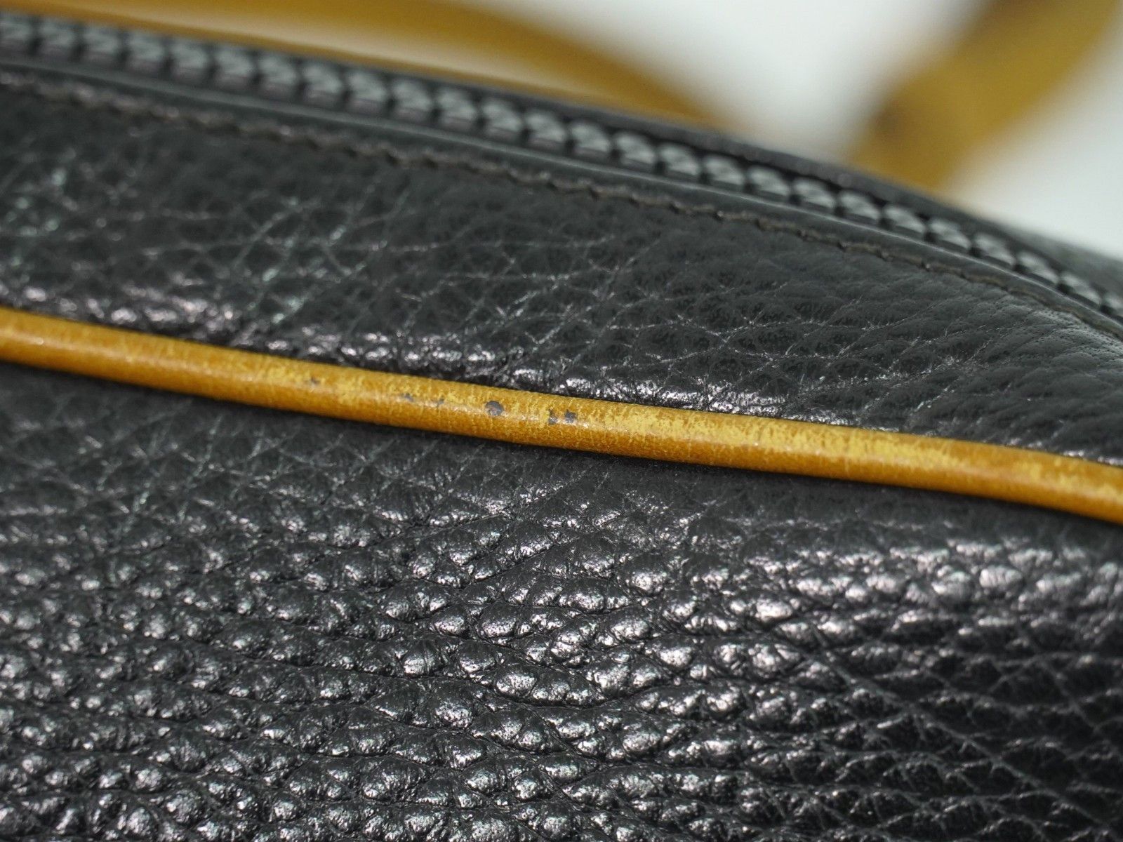 Celine Celine Vintage Shoulder Bag Leather Size ONE SIZE - 12 Thumbnail