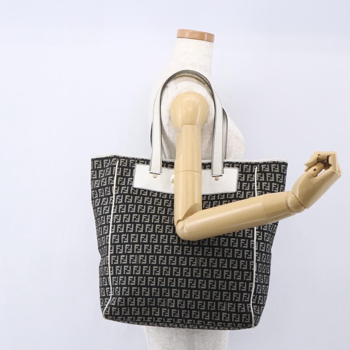 Fendi Fendi Zucca Tote Canvas Size ONE SIZE - 13 Thumbnail