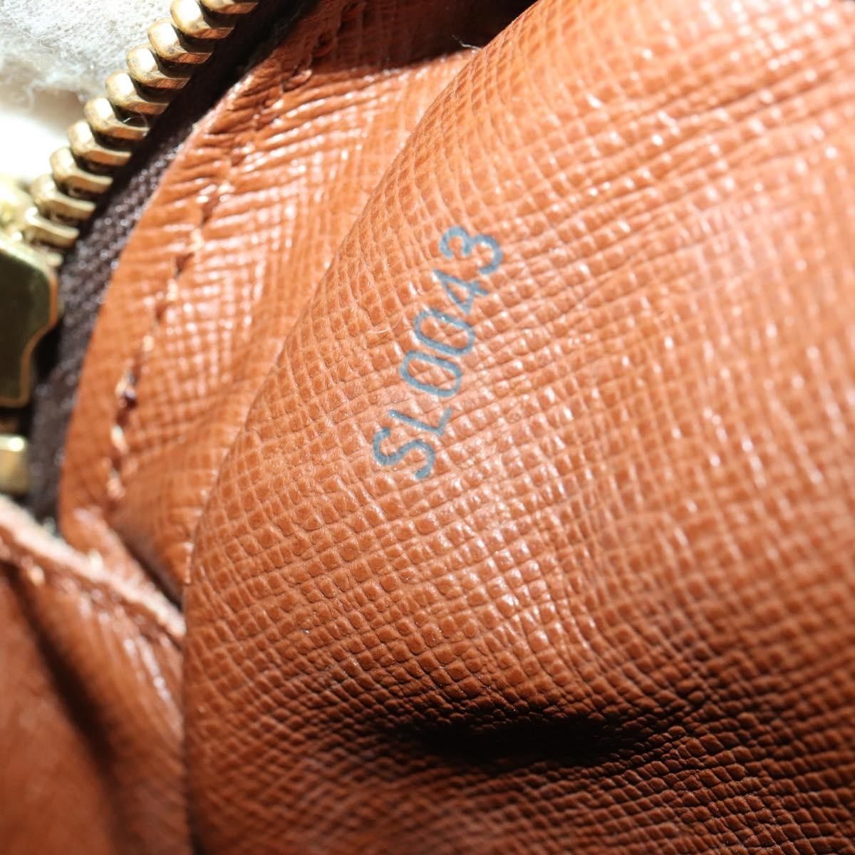 Louis Vuitton Louis Vuitton Danube Handbag Monogram Canvas Size ONE SIZE - 6 Thumbnail
