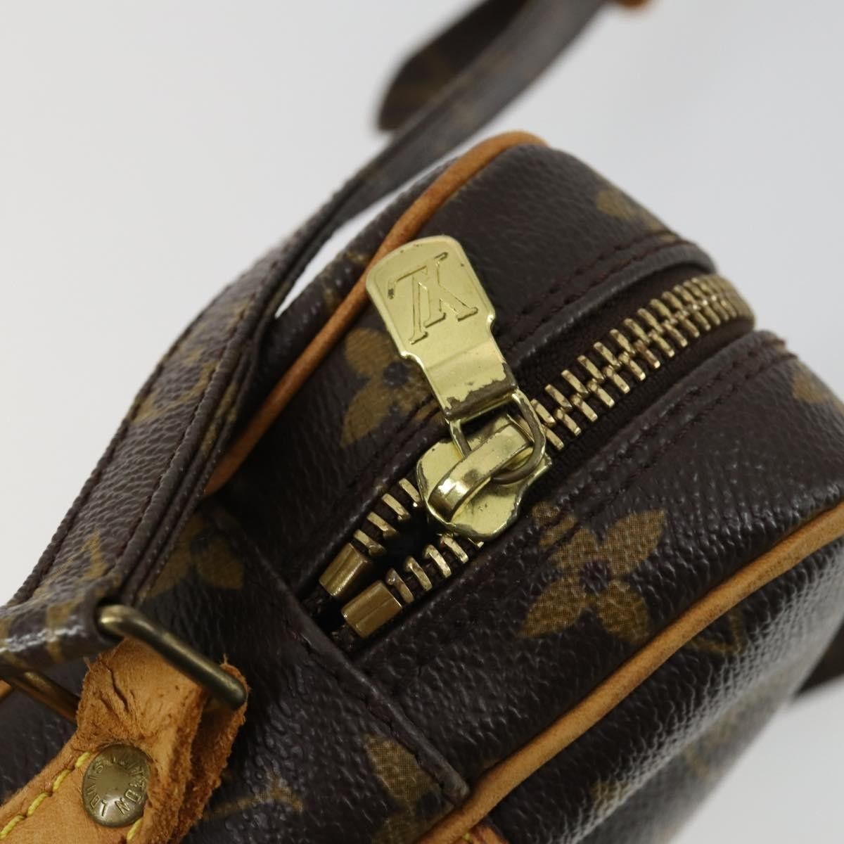Louis Vuitton Louis Vuitton Danube Handbag Monogram Canvas Size ONE SIZE - 12 Thumbnail