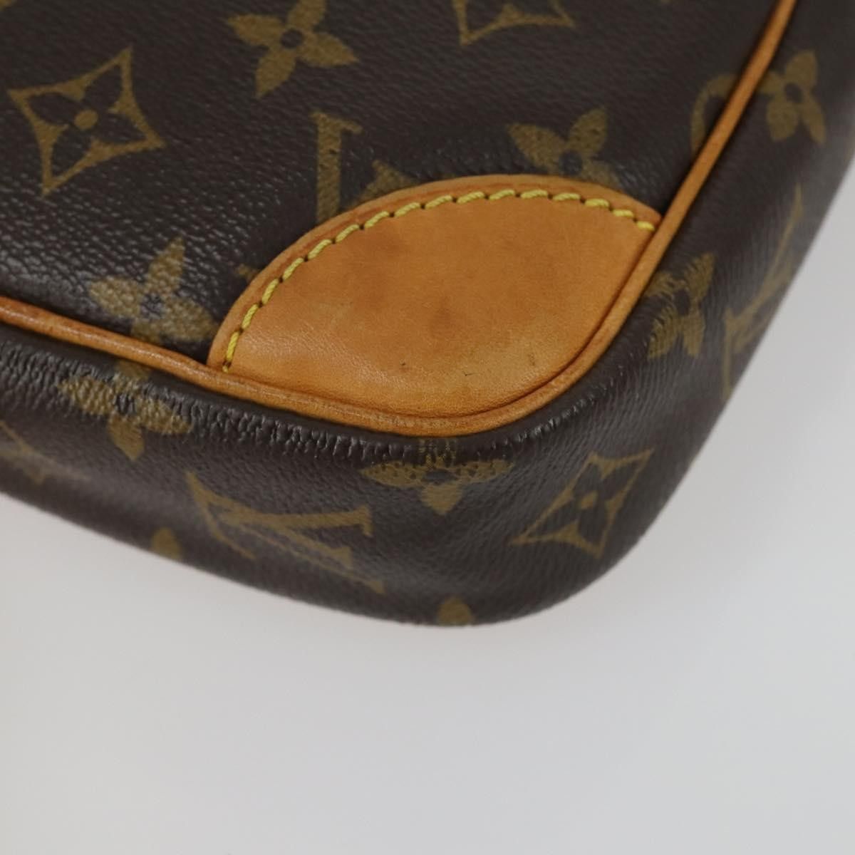 Louis Vuitton Louis Vuitton Danube Handbag Monogram Canvas Size ONE SIZE - 10 Thumbnail